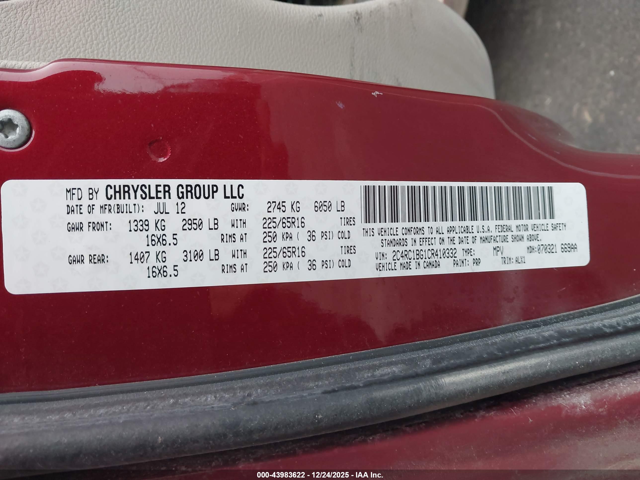 CHRYSLER TOWN image 9