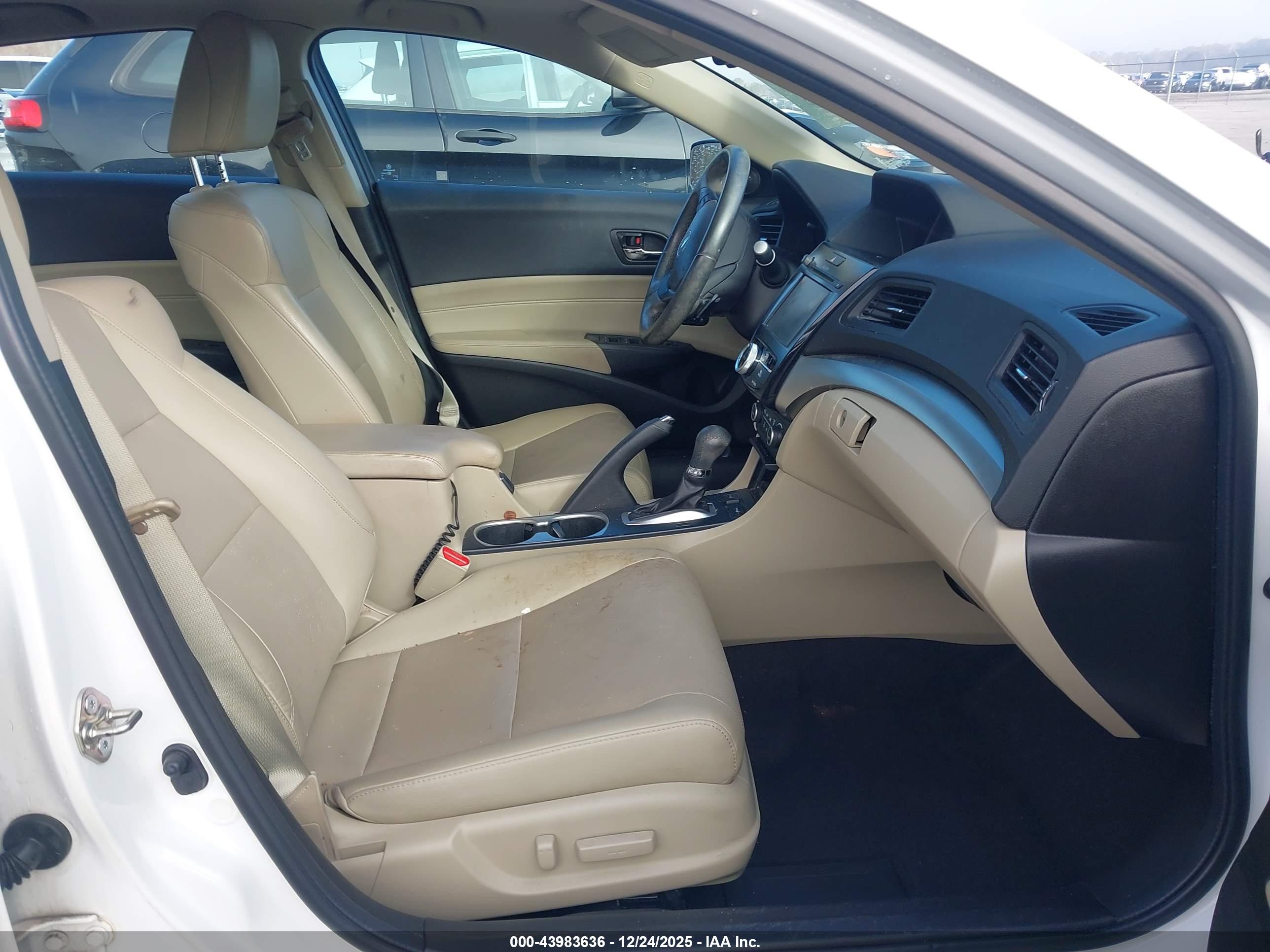 ACURA ILX image 5