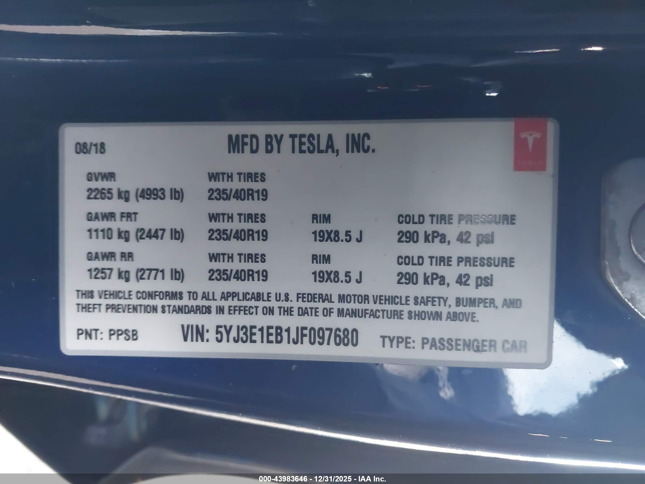 TESLA MODEL image 9
