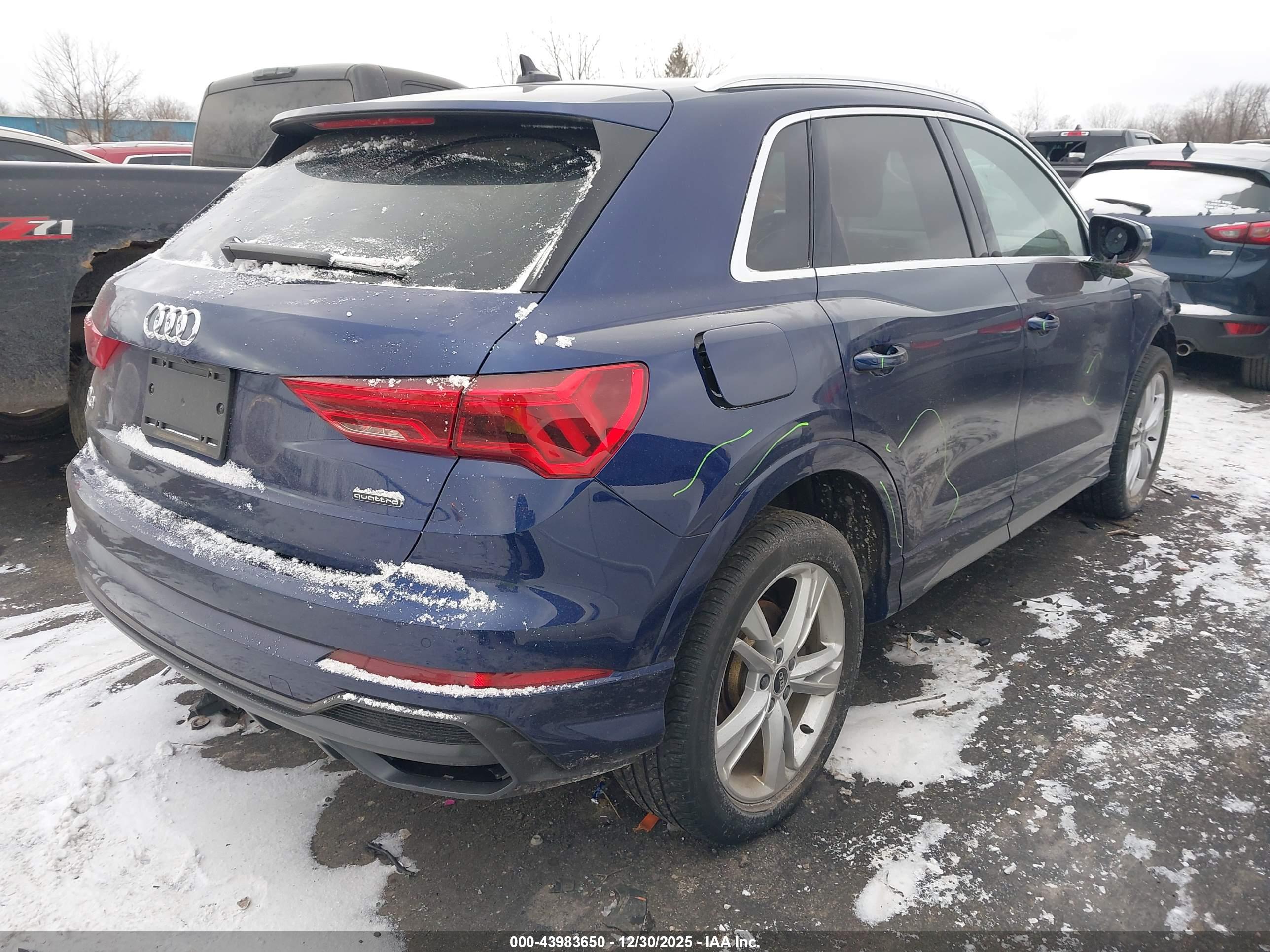 AUDI Q3 image 4