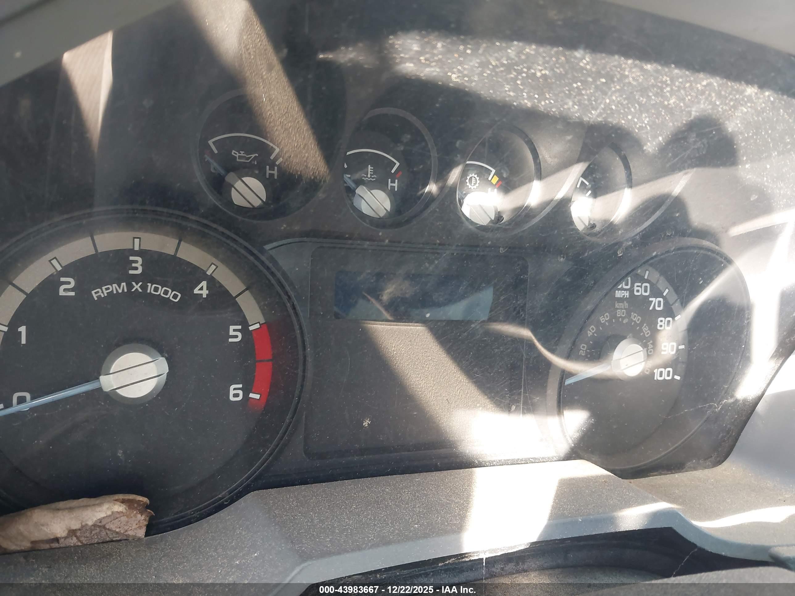 FORD F-450 image 6