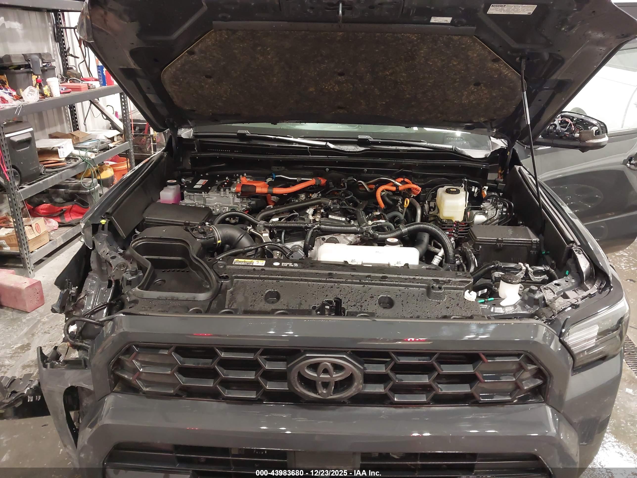 TOYOTA 4RUNNER image 10