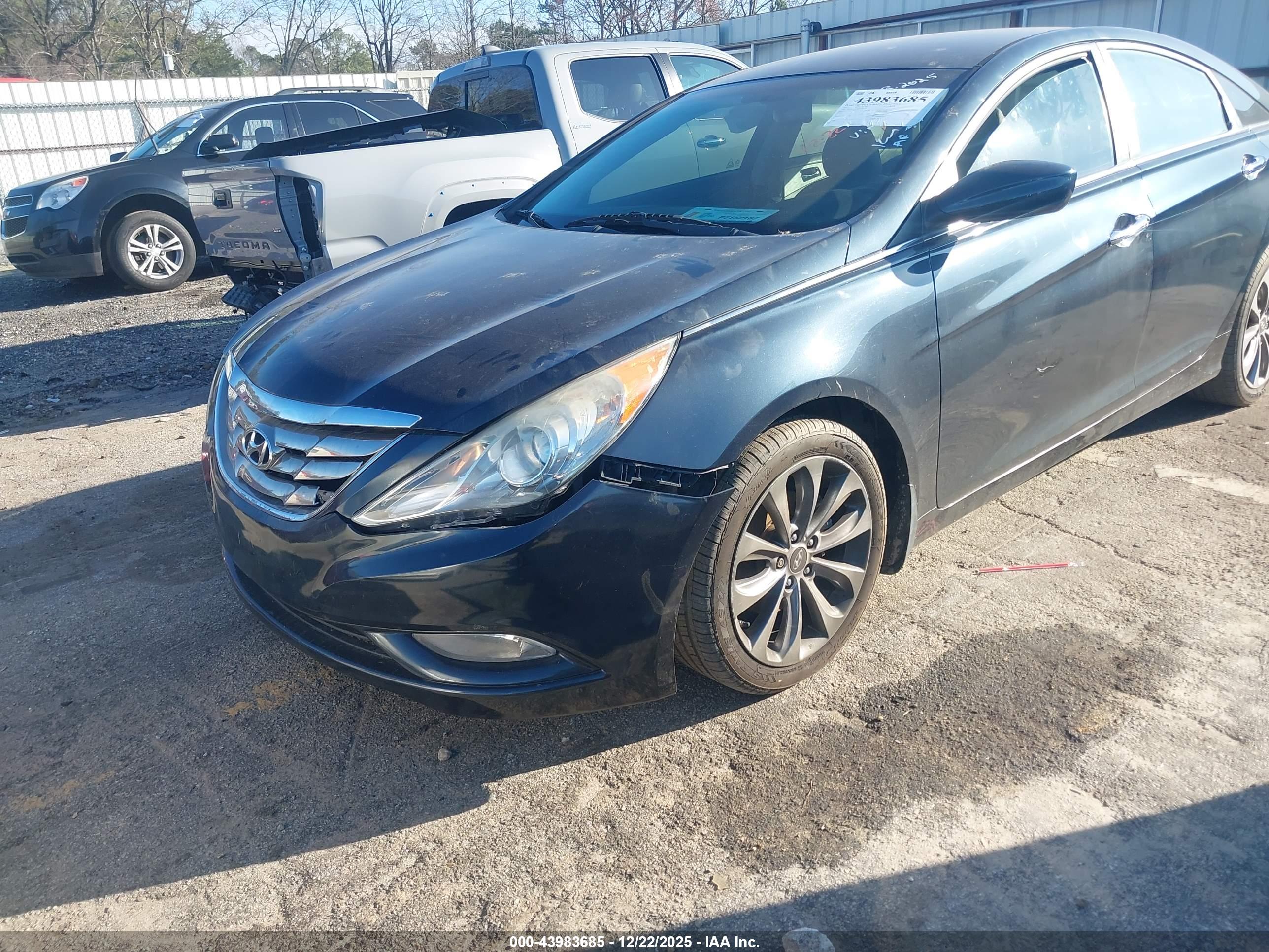HYUNDAI SONATA image 6