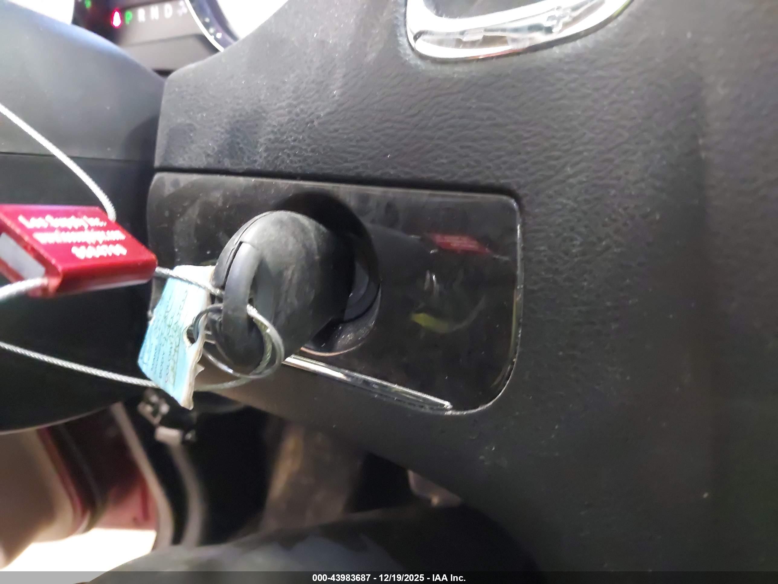CHRYSLER TOWN image 11