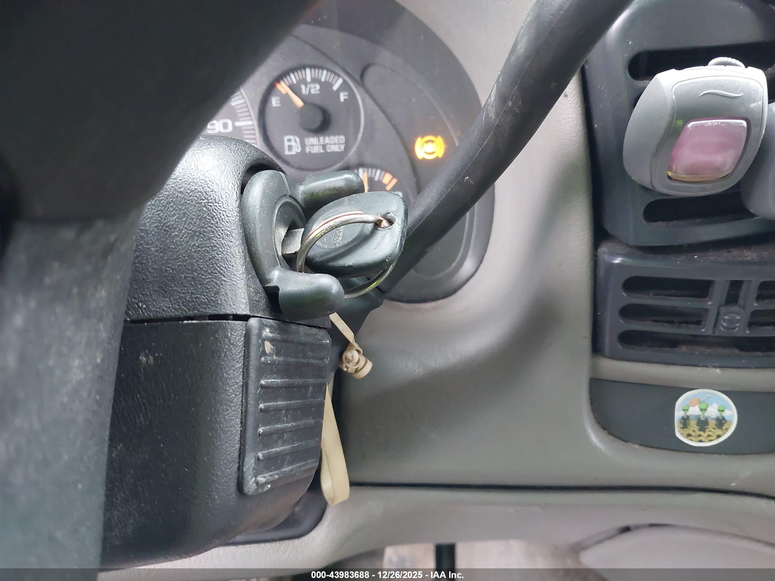 CHEVROLET ASTRO image 11