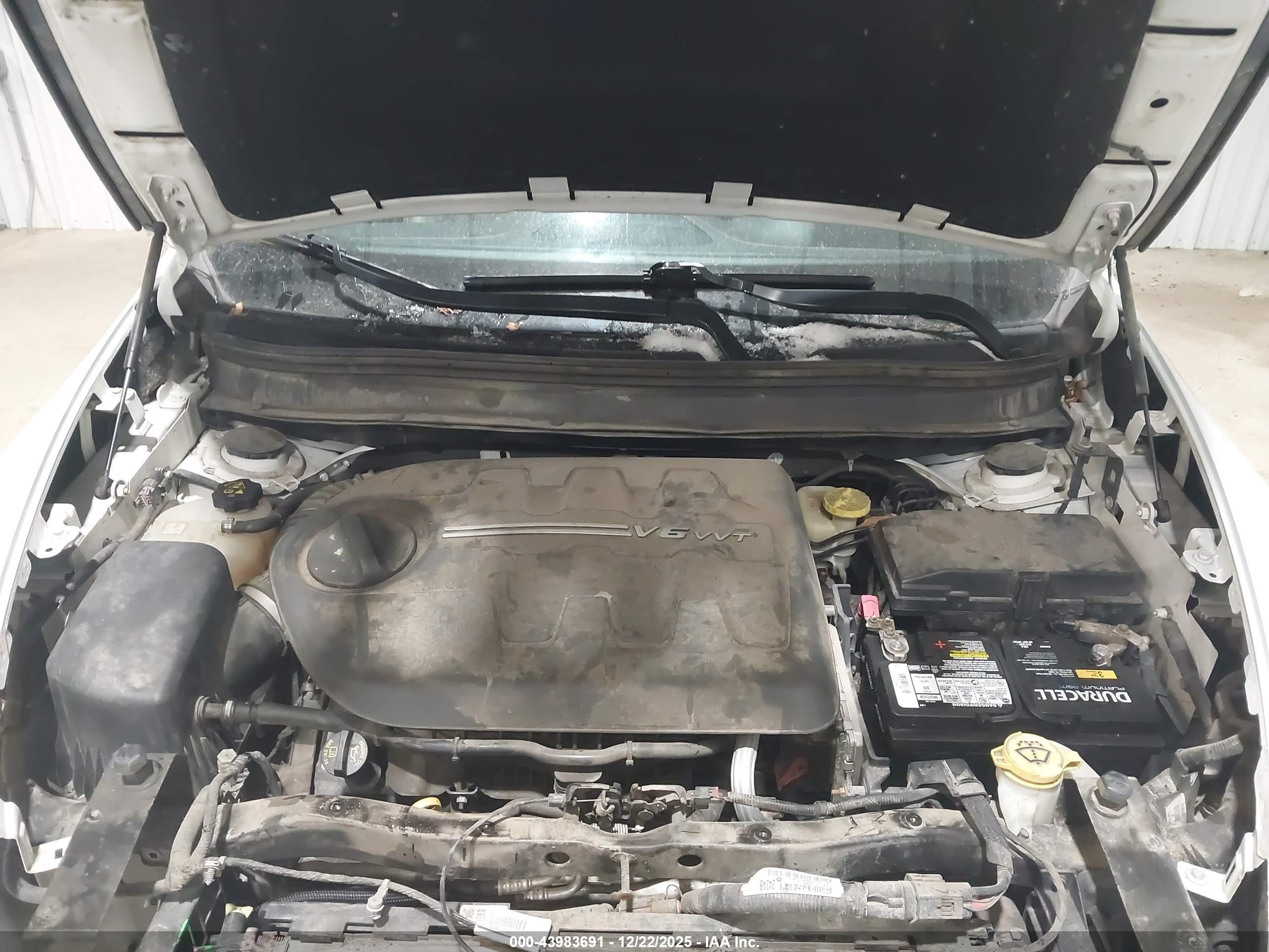 JEEP CHEROKEE image 10