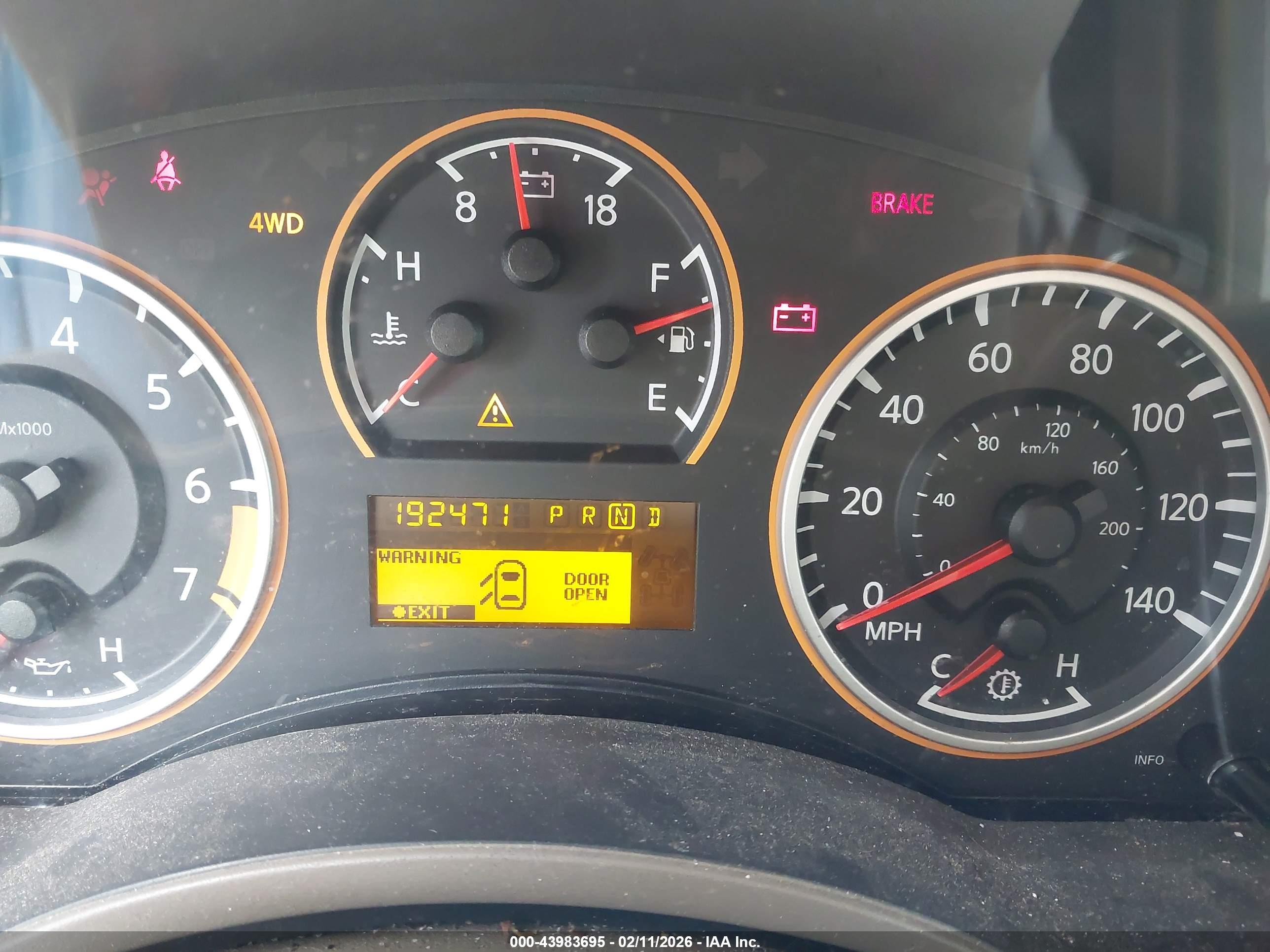 NISSAN ARMADA image 7