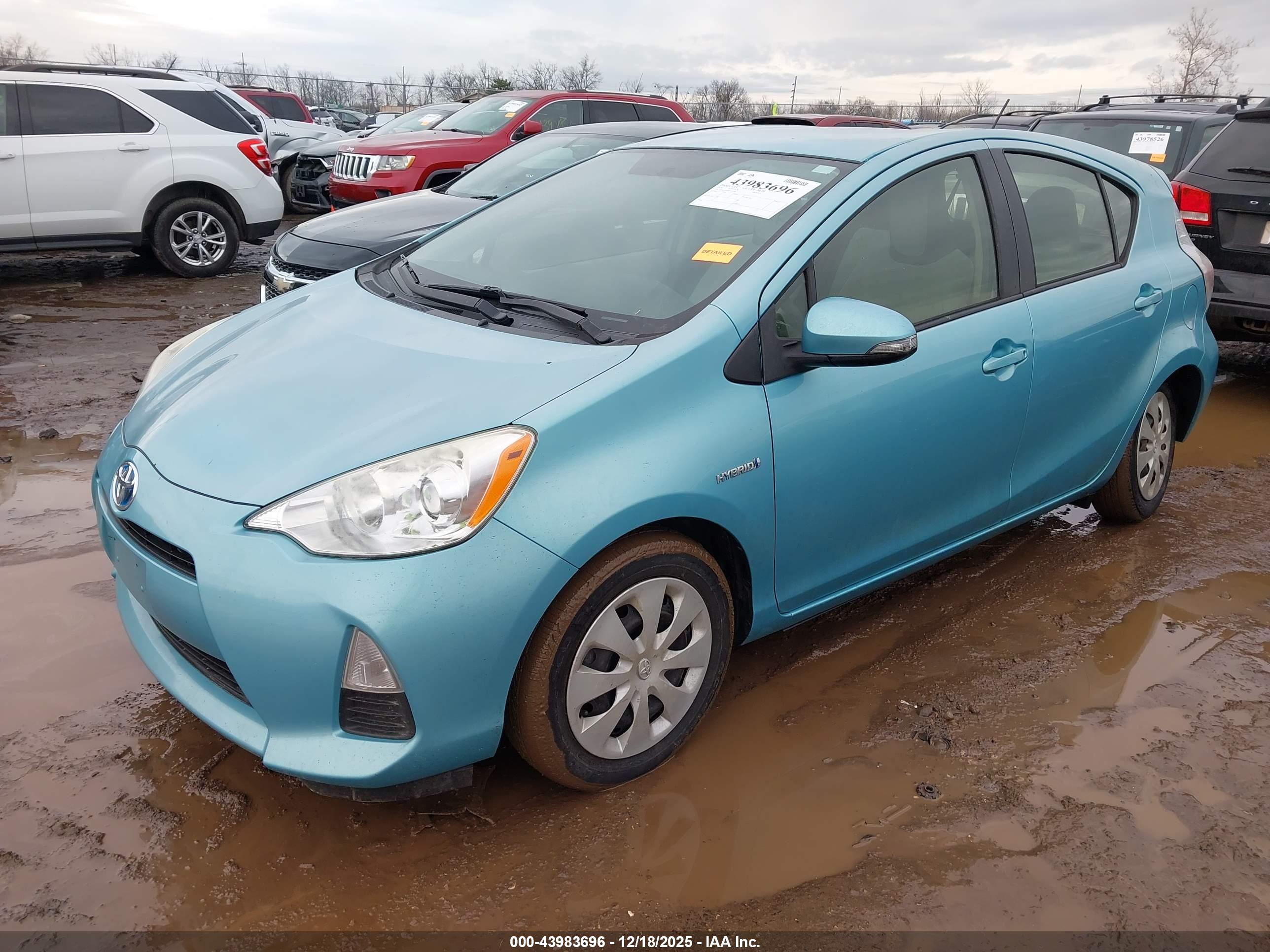 TOYOTA PRIUS image 2