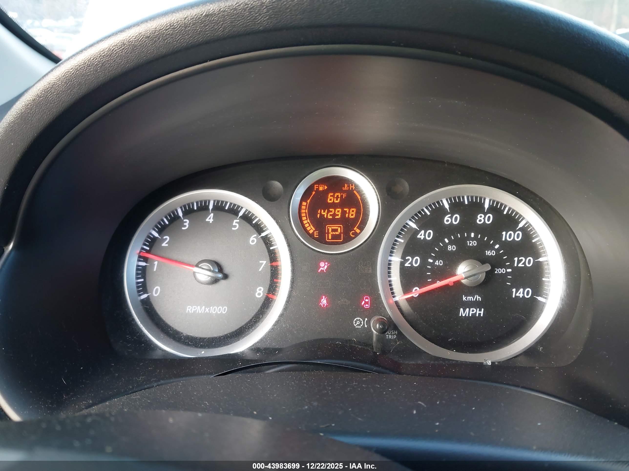 NISSAN SENTRA image 7