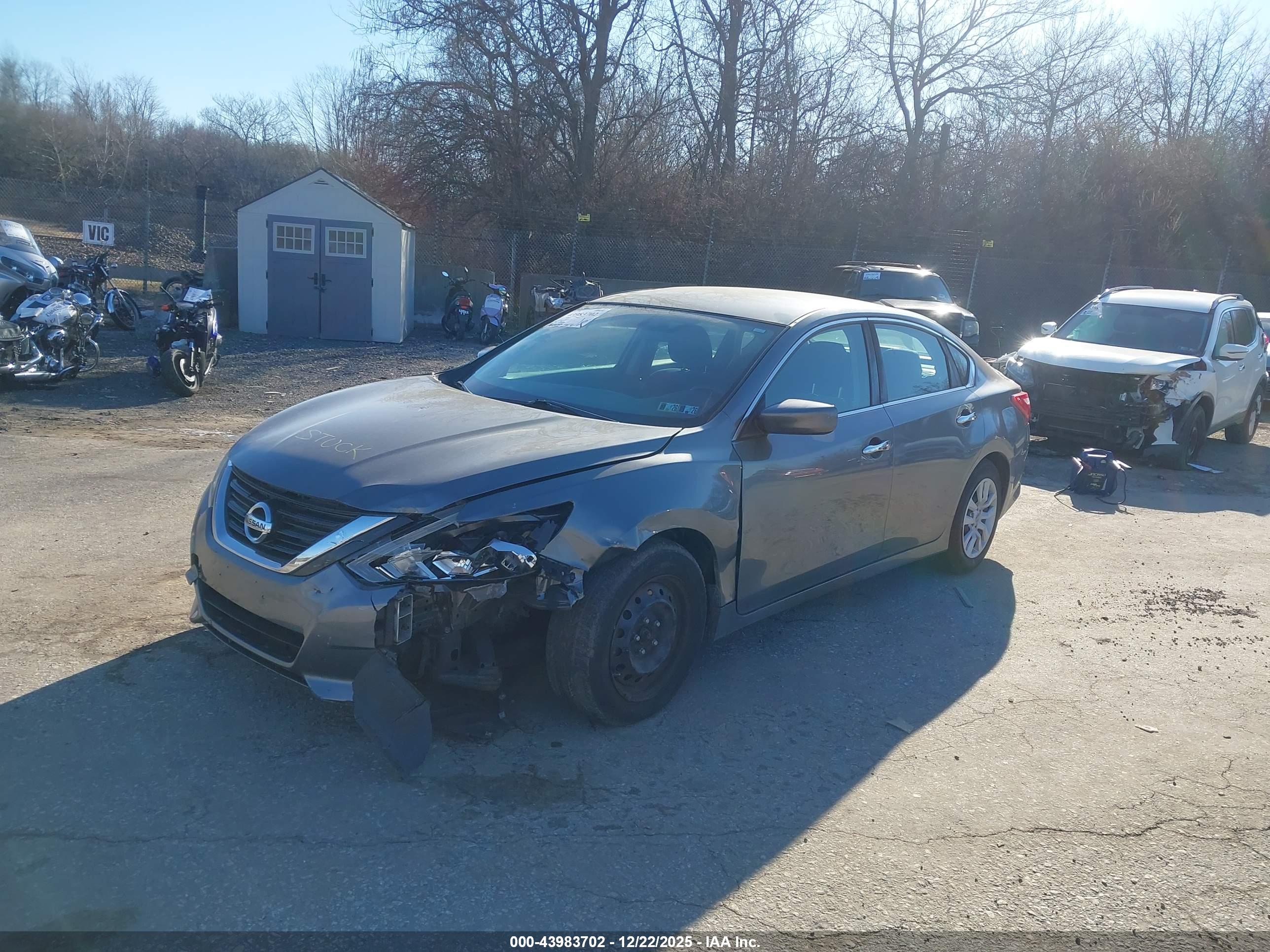 NISSAN ALTIMA image 2