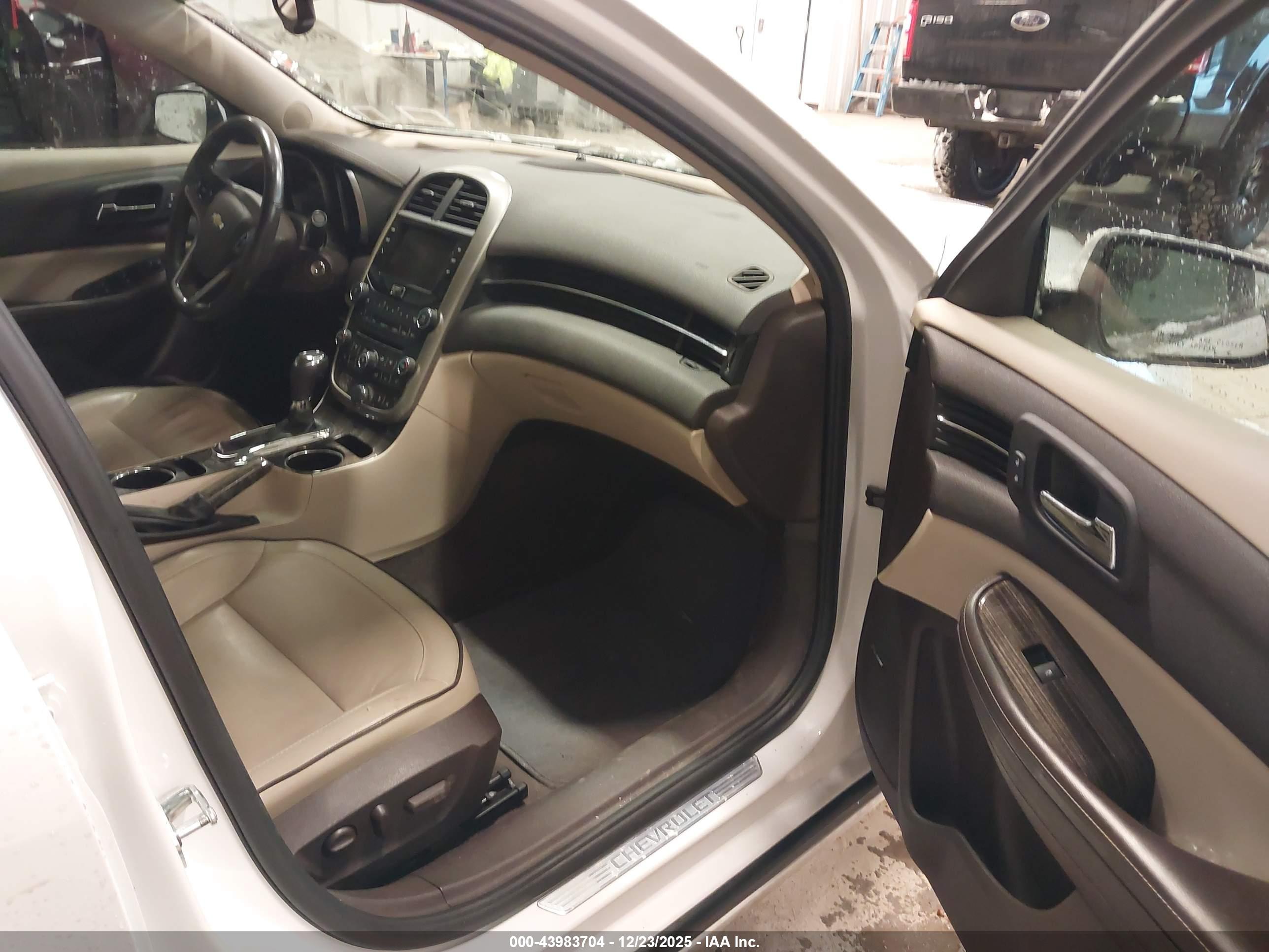 CHEVROLET MALIBU image 5