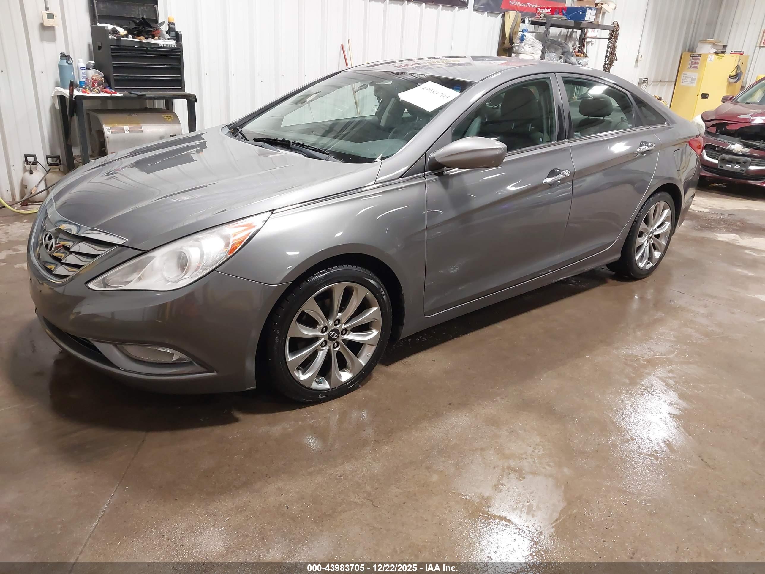 HYUNDAI SONATA image 2