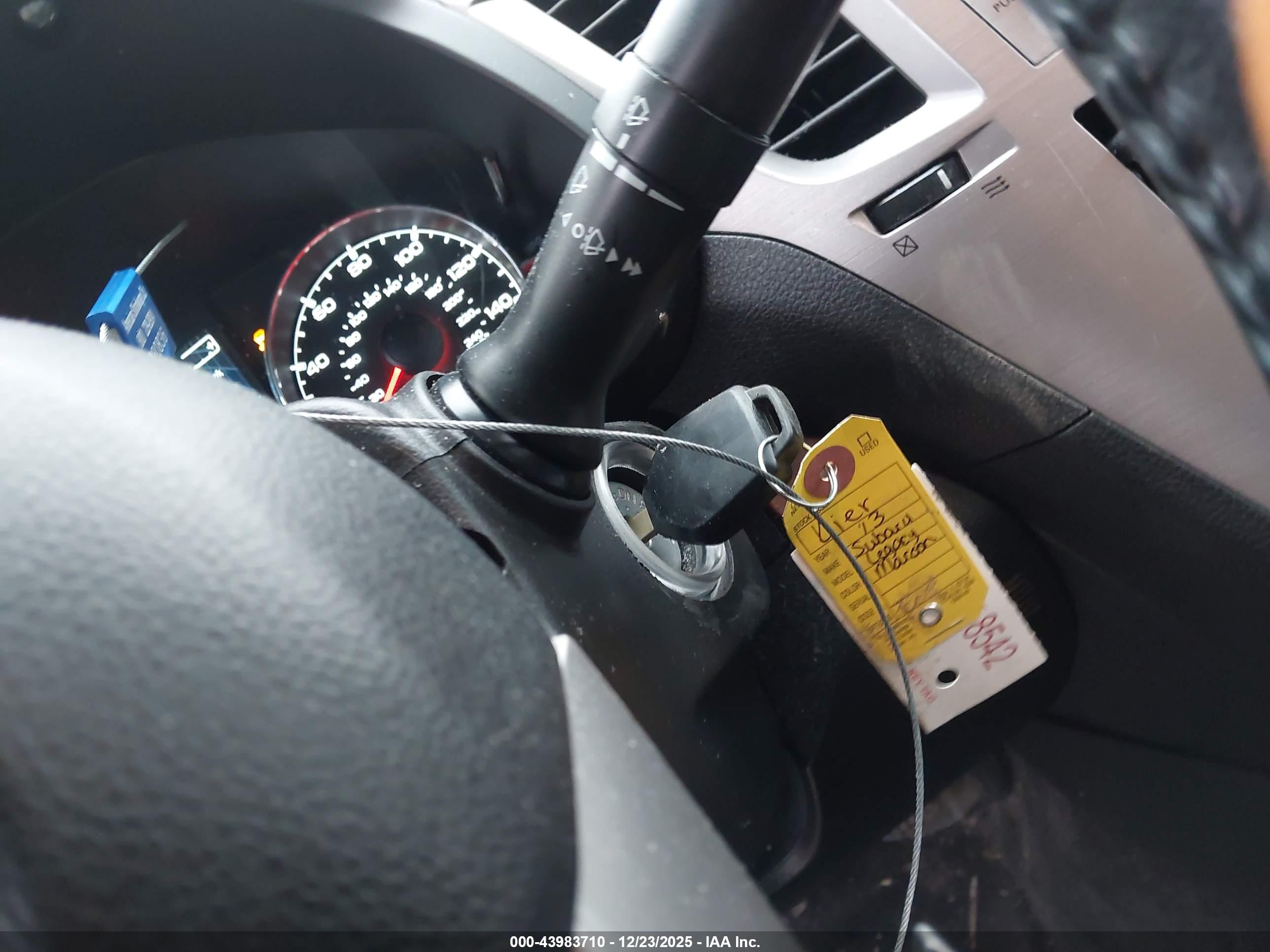 SUBARU LEGACY image 11