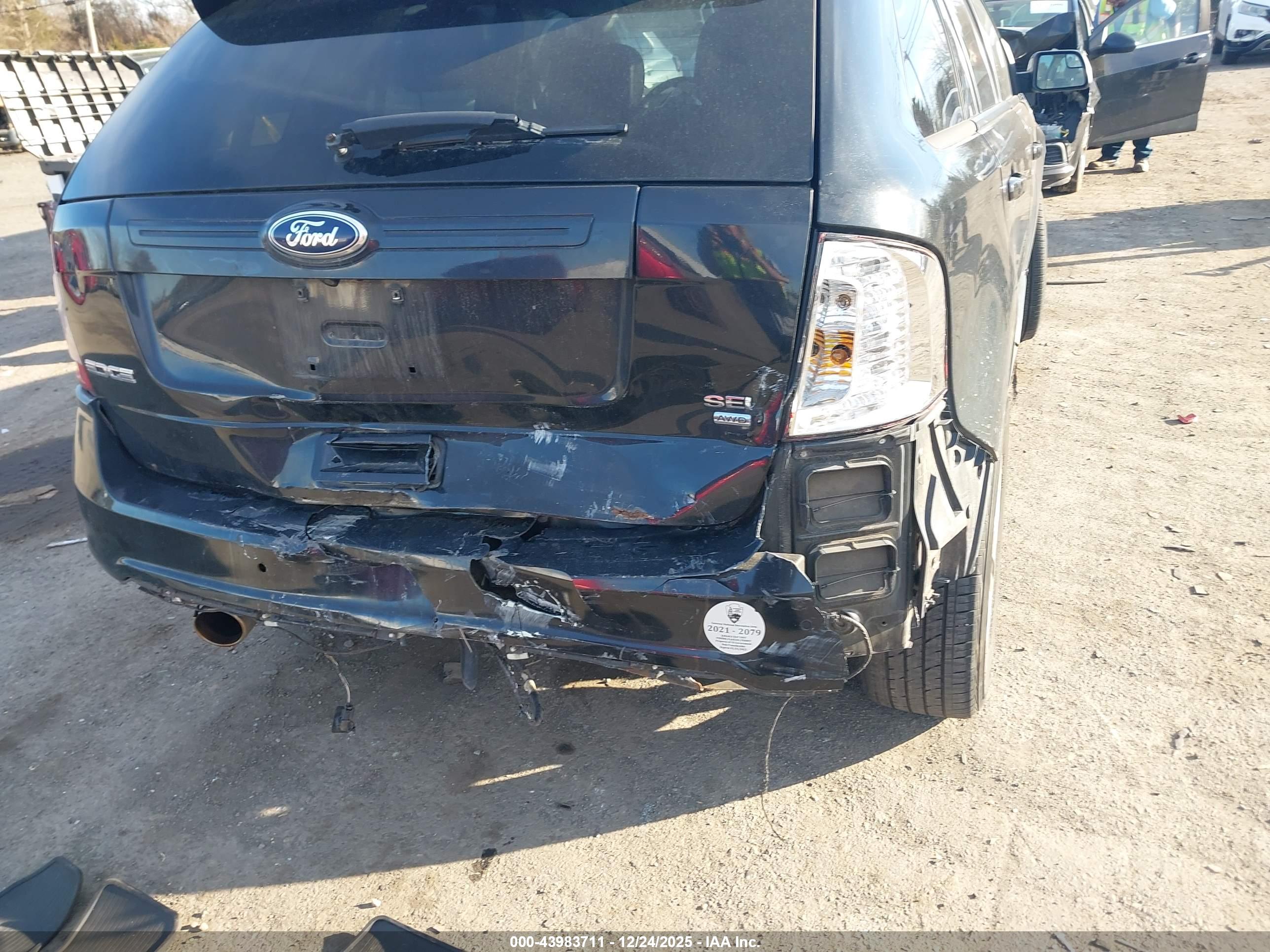 FORD EDGE image 6