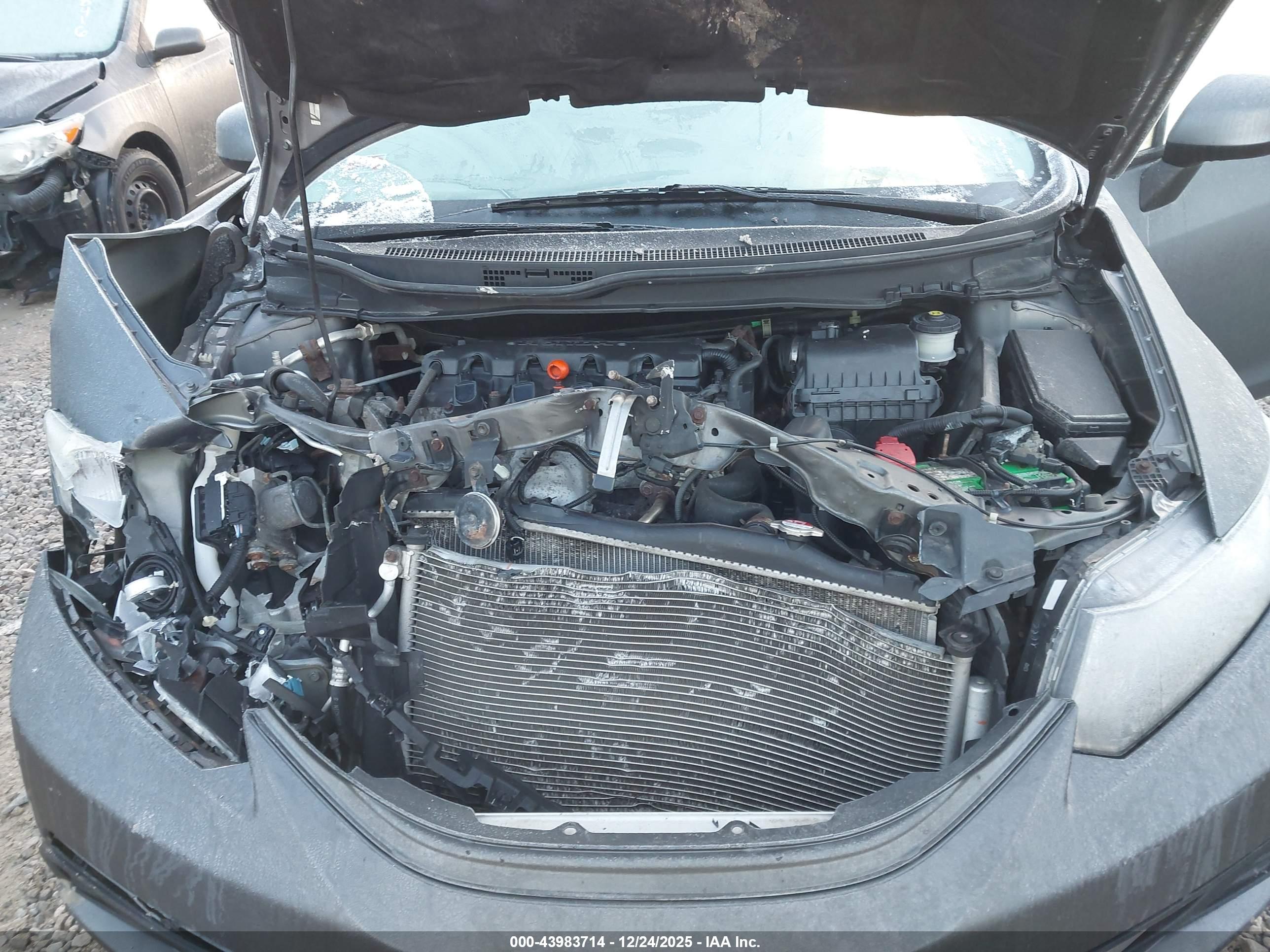 HONDA CIVIC image 10