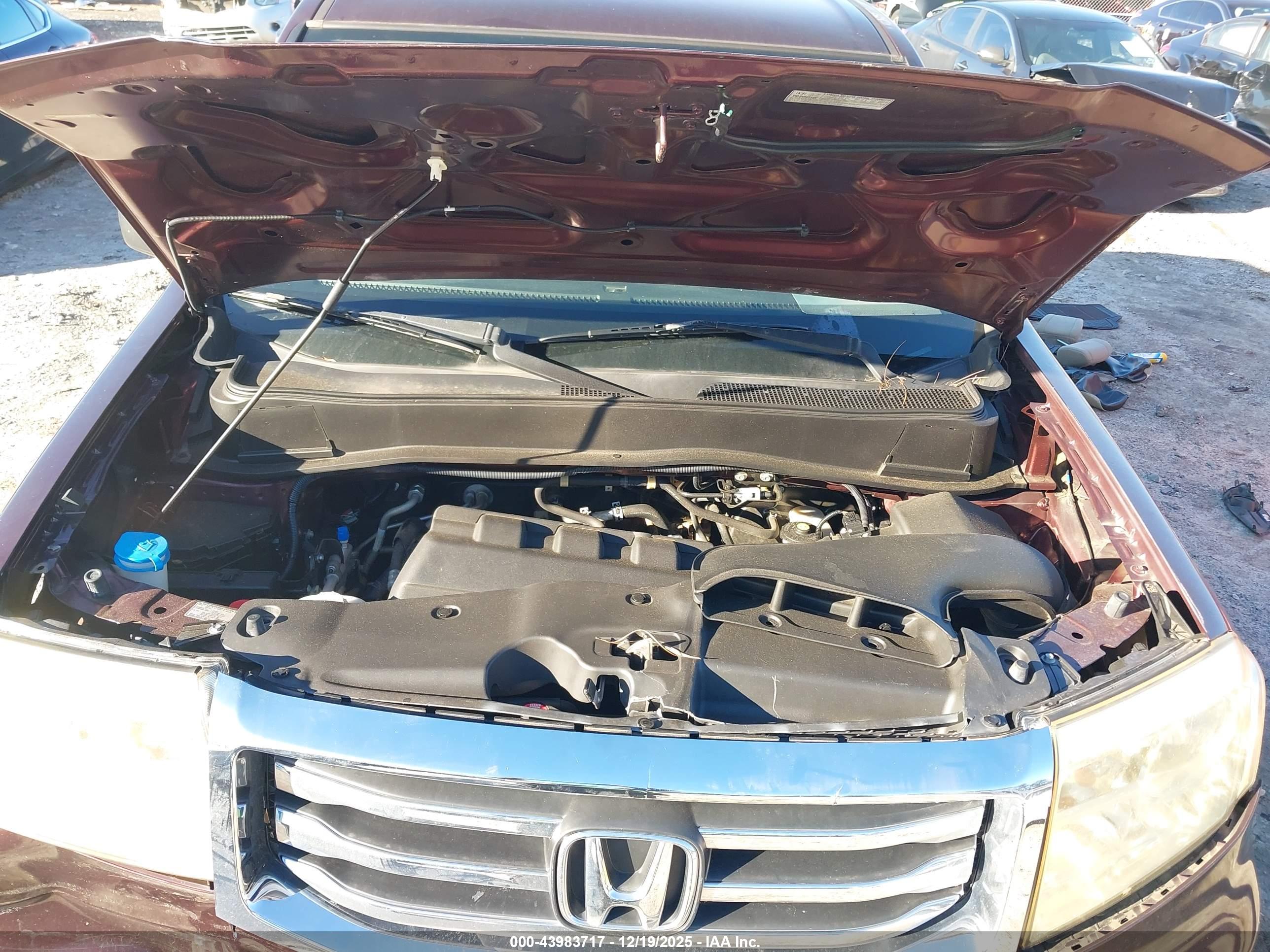 HONDA PILOT image 10