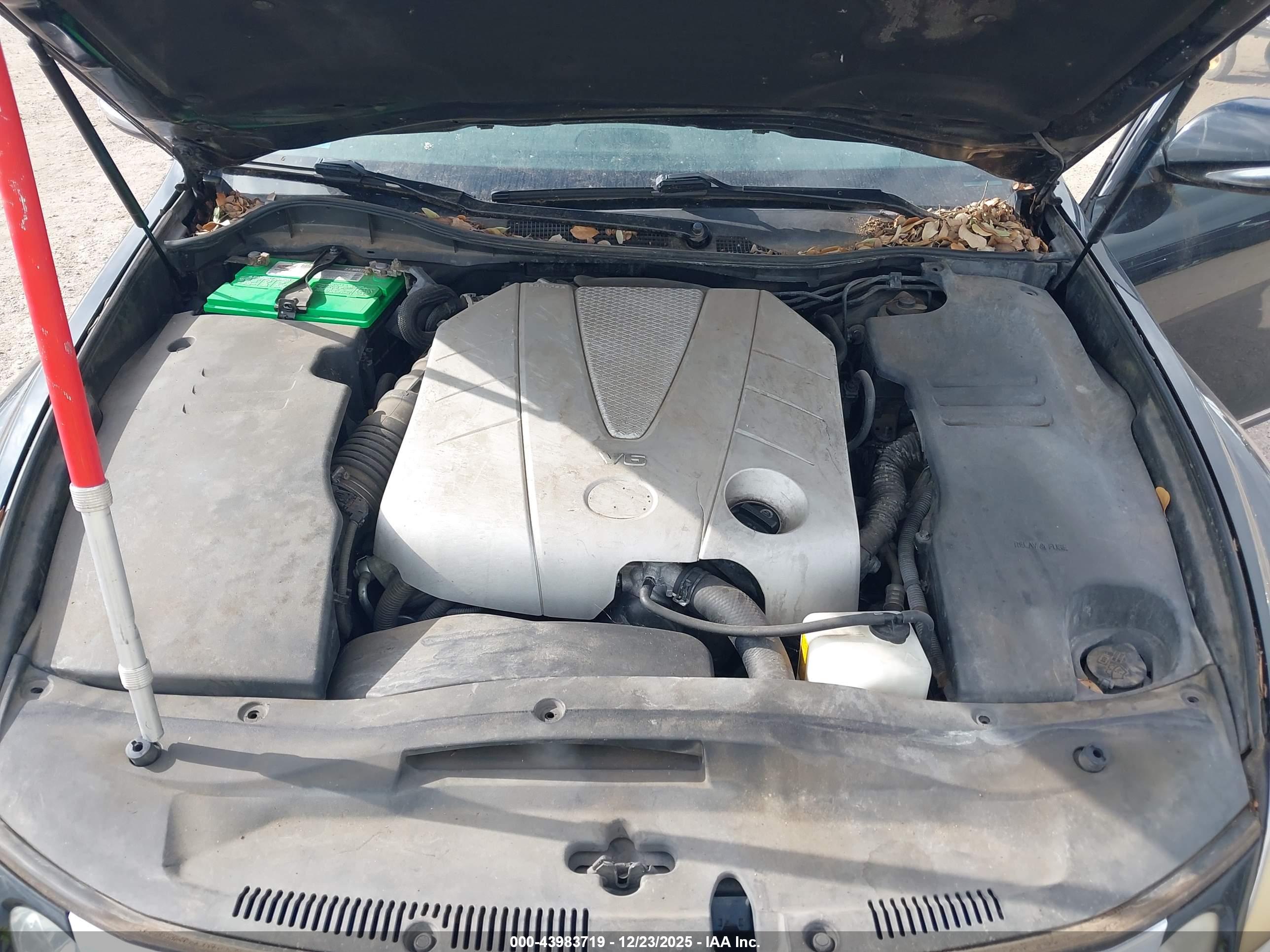 LEXUS GS image 10