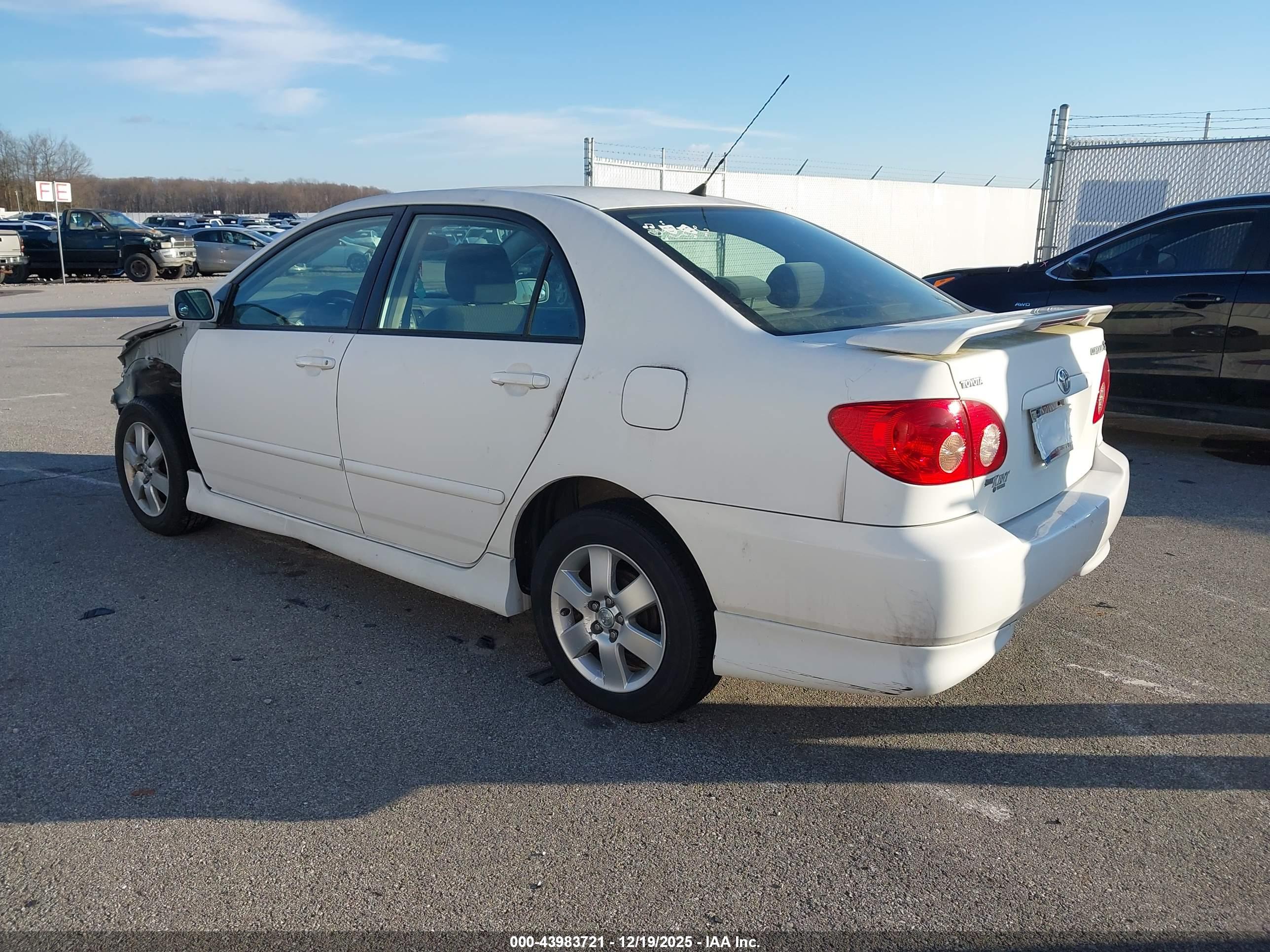 TOYOTA COROLLA image 3