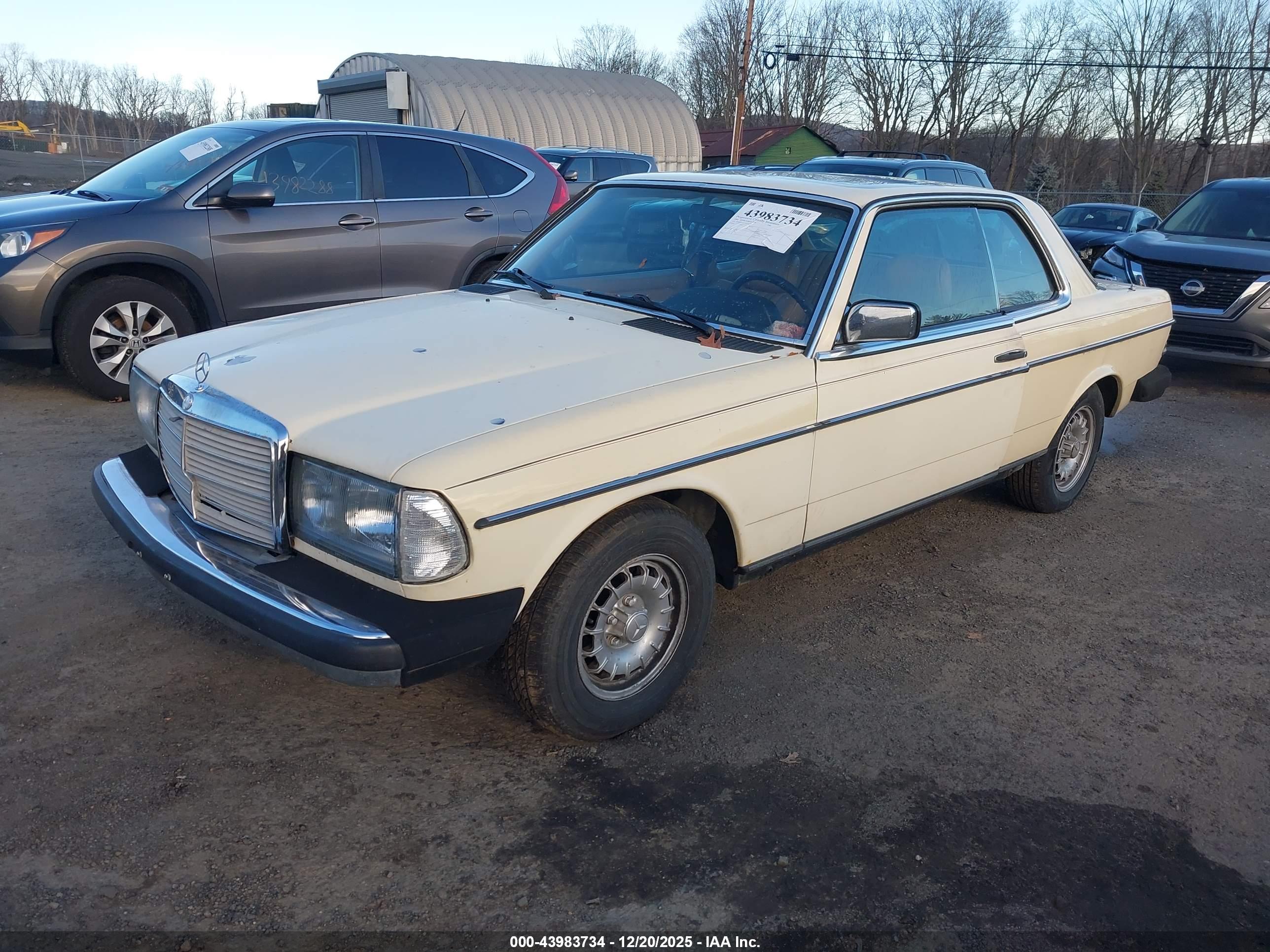 MERCEDES-BENZ 300 image 2
