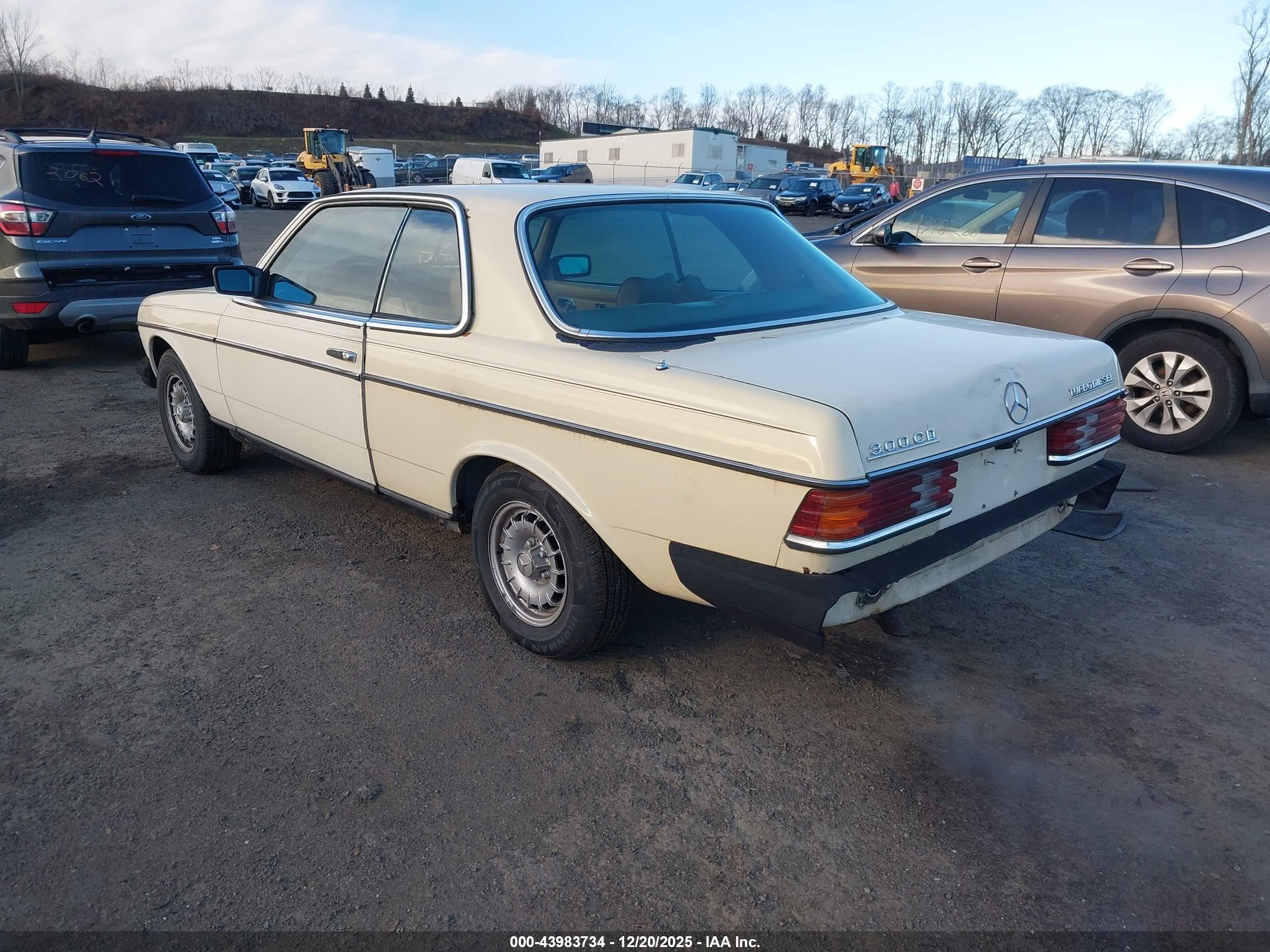 MERCEDES-BENZ 300 image 3