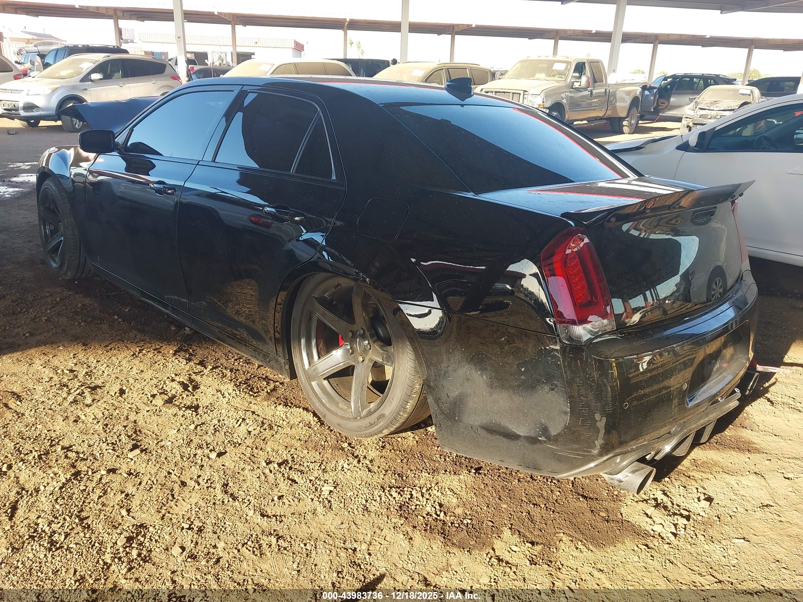 CHRYSLER 300 image 3