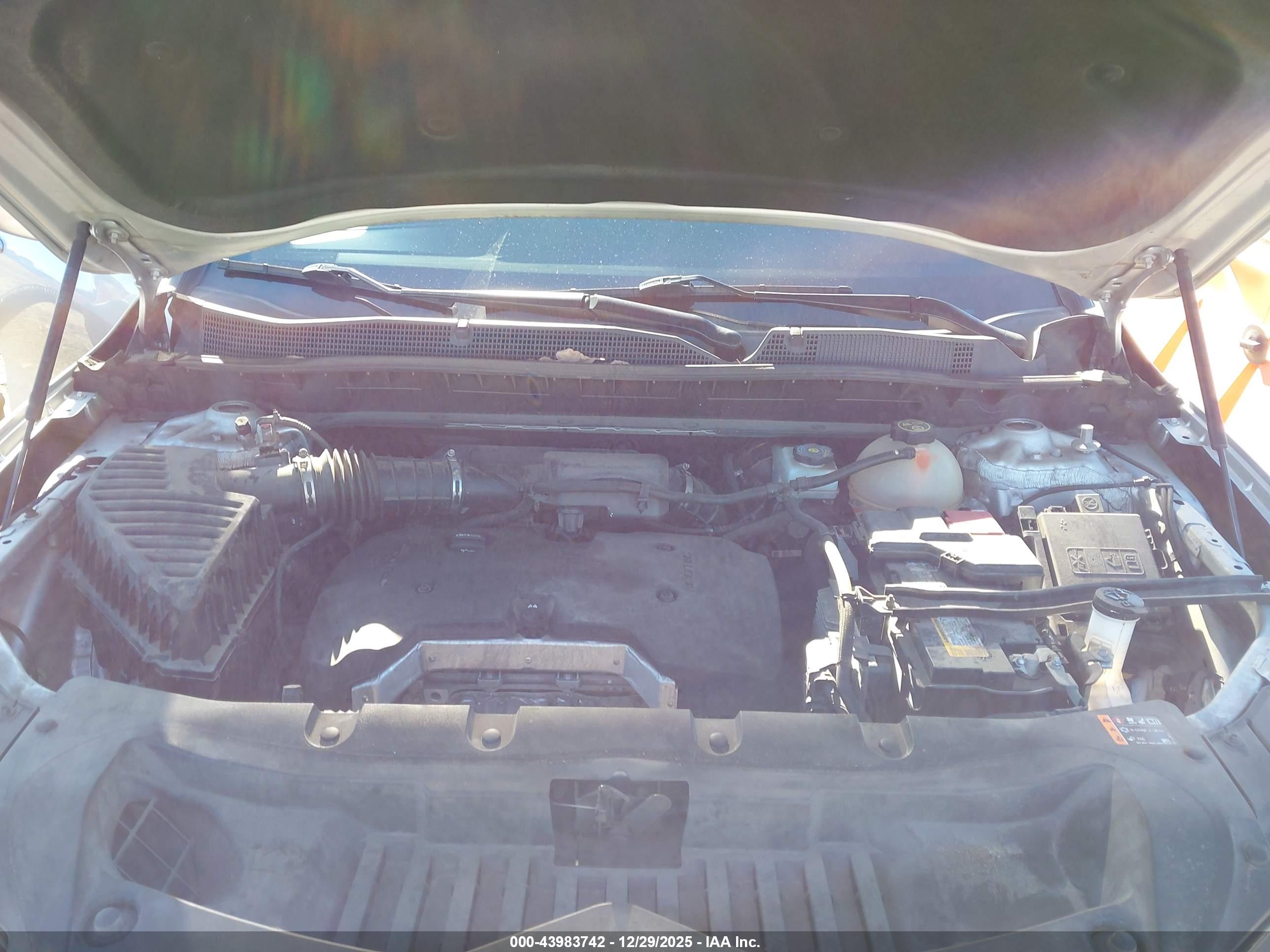 CHEVROLET BLAZER image 10