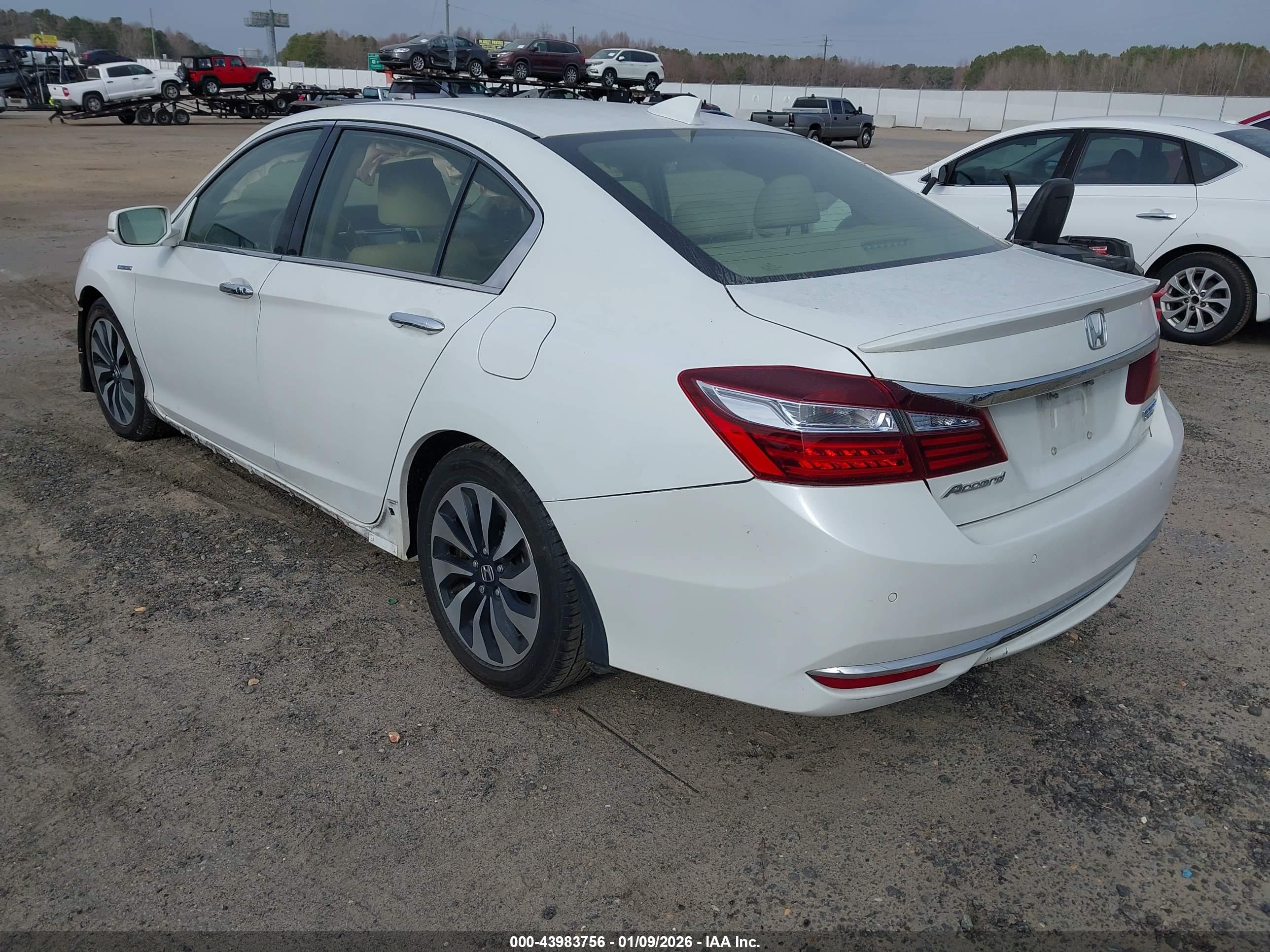 HONDA ACCORD image 3