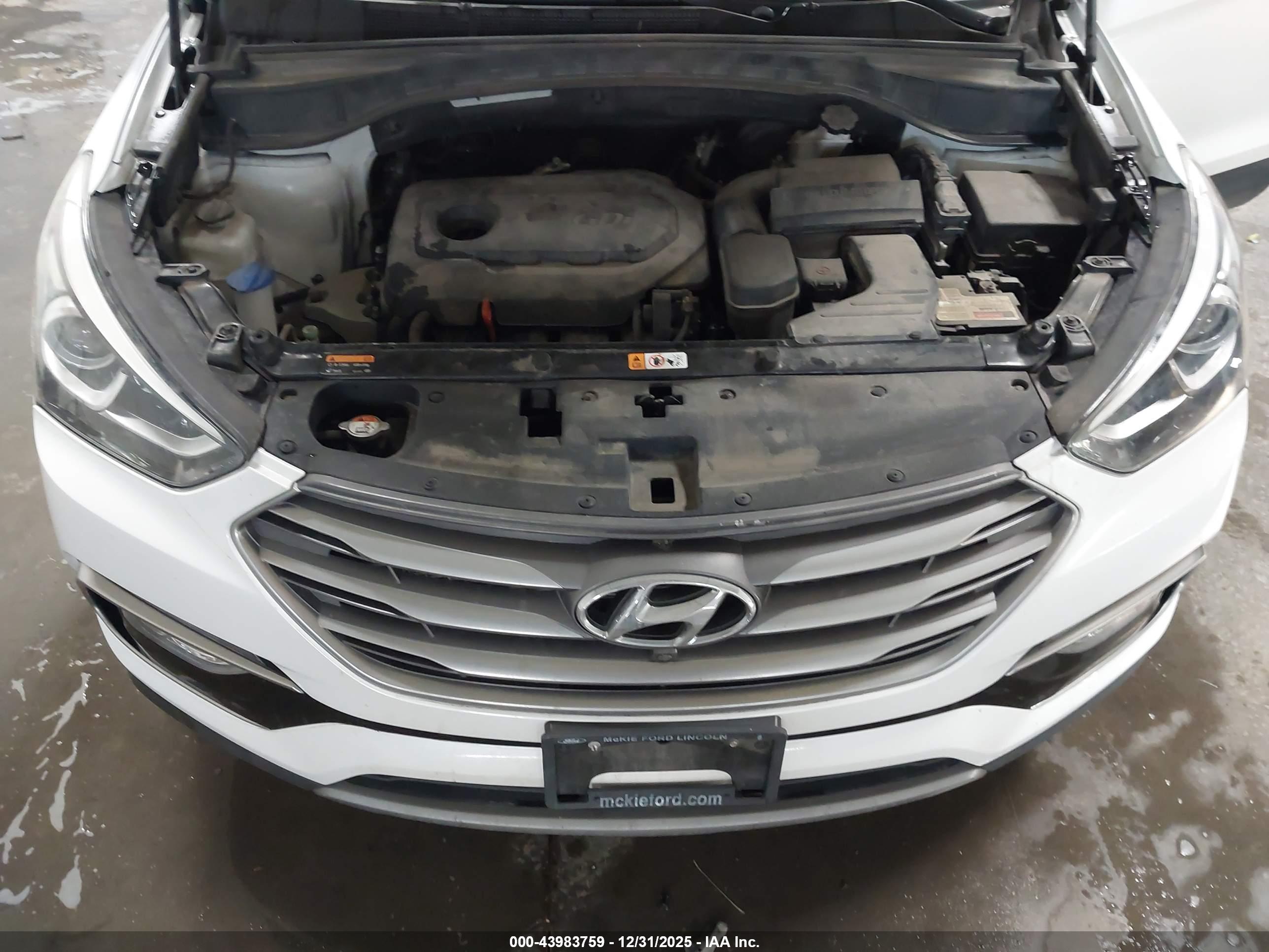 HYUNDAI SANTA image 10