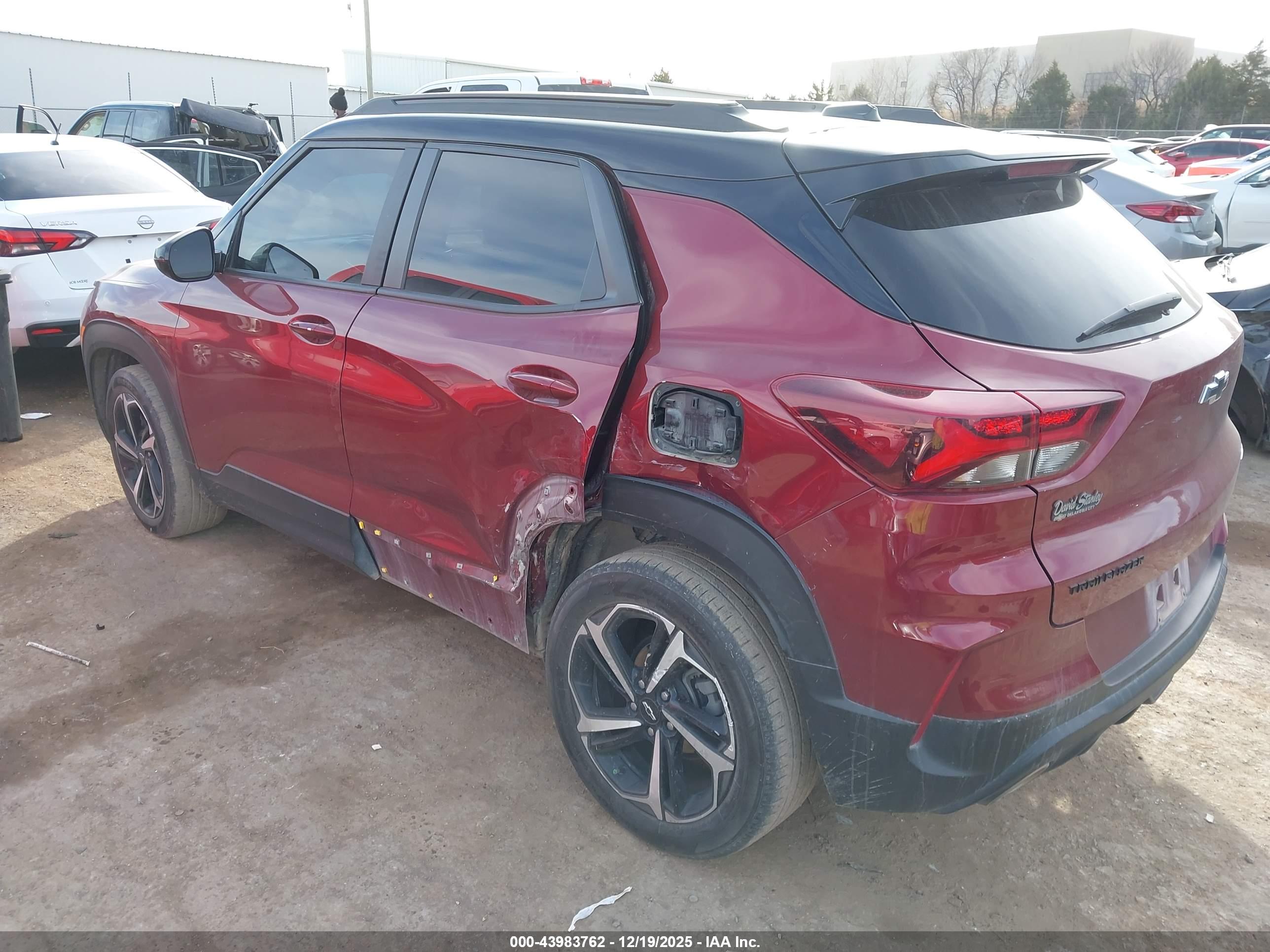 CHEVROLET TRAILBLAZER image 3