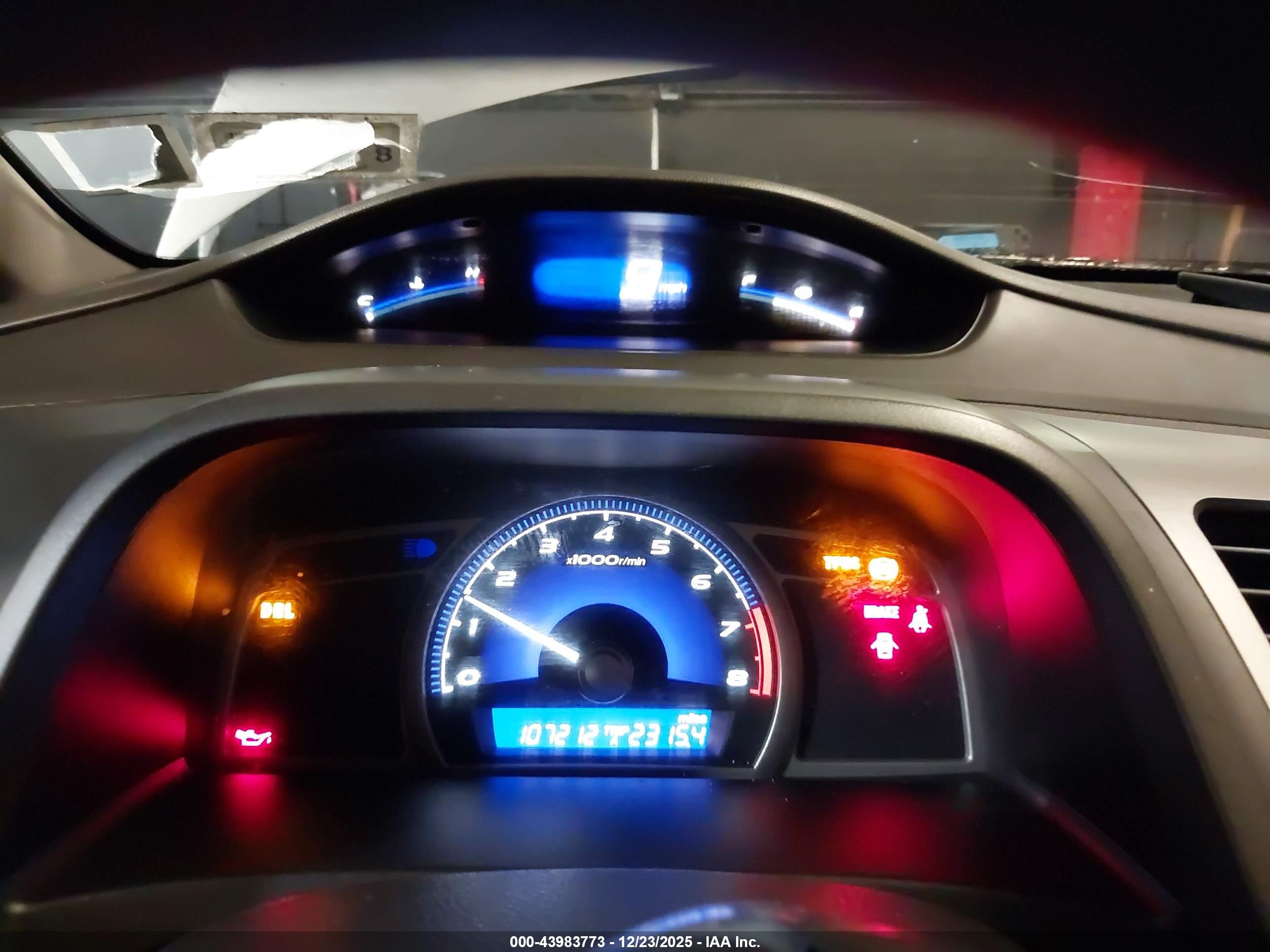 HONDA CIVIC image 7