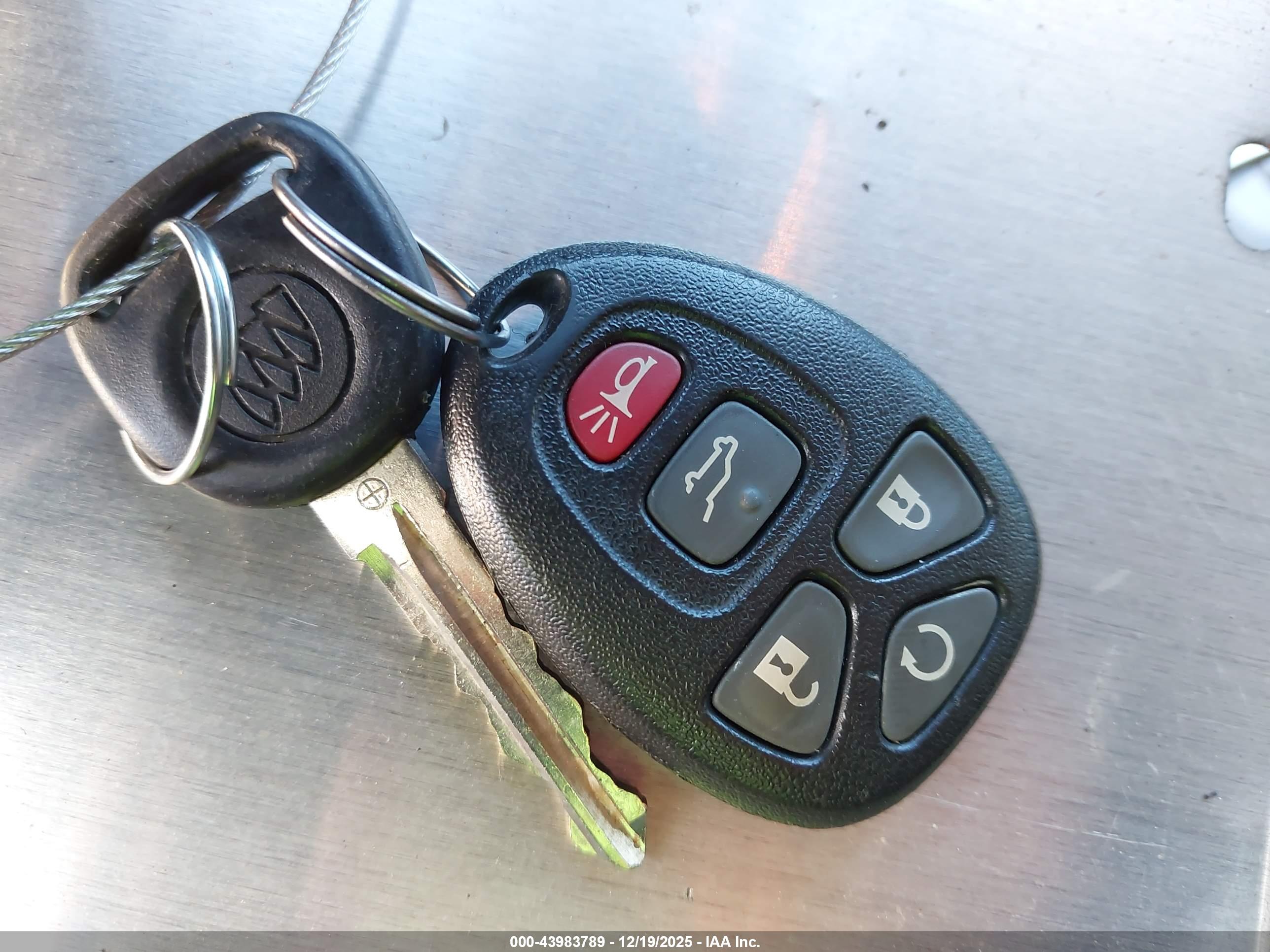 BUICK ENCLAVE image 11