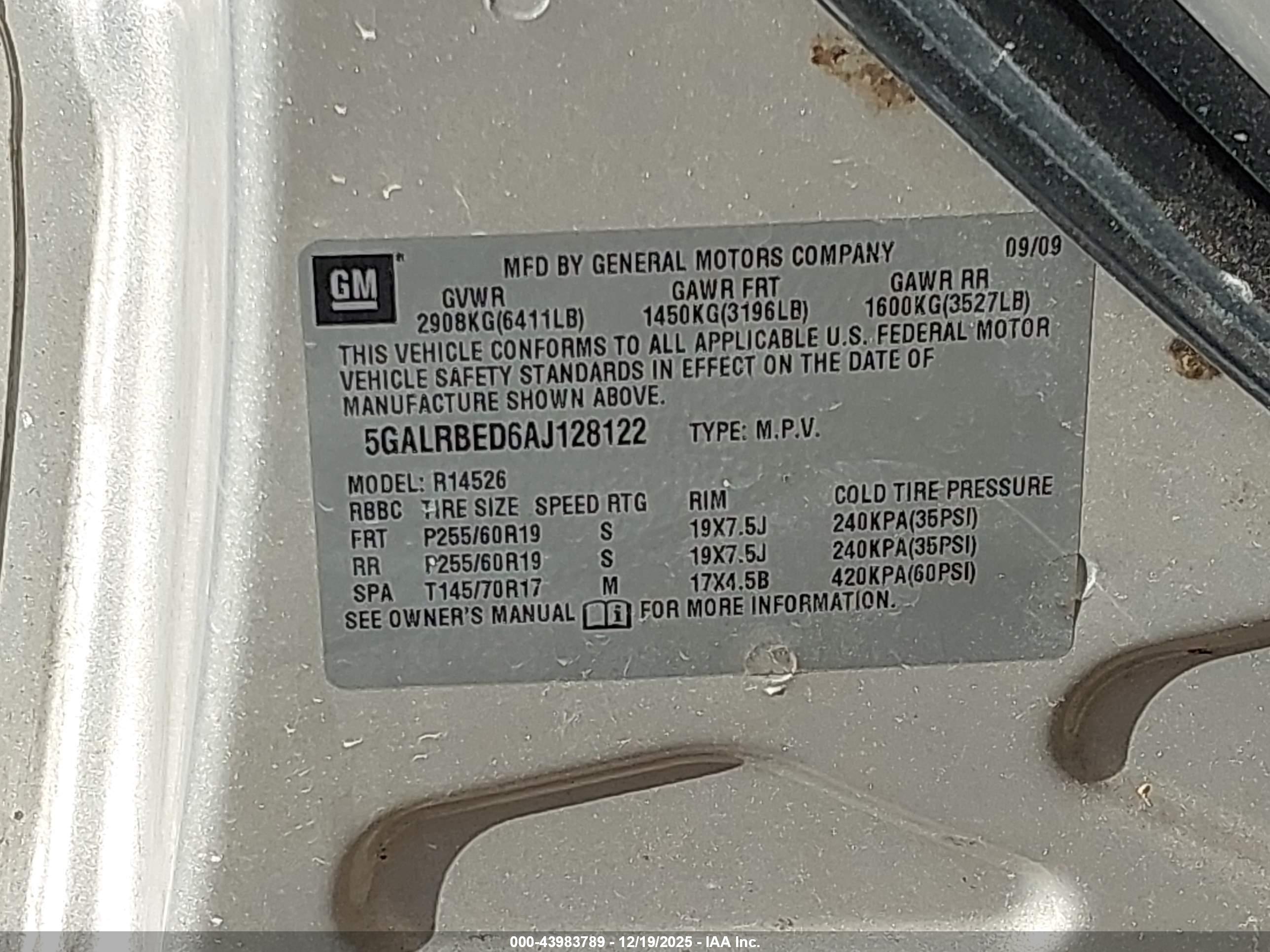 BUICK ENCLAVE image 9