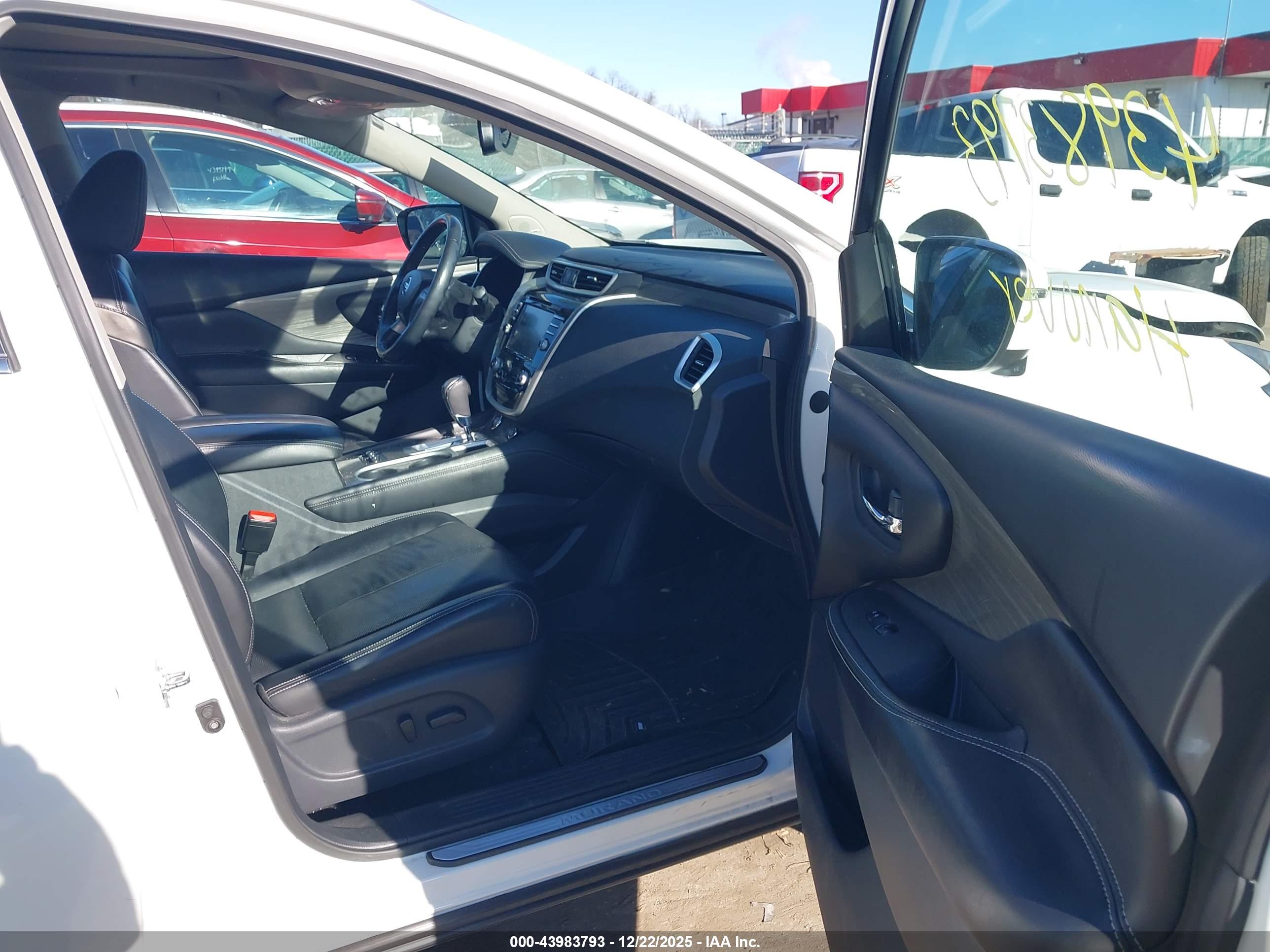 NISSAN MURANO image 5