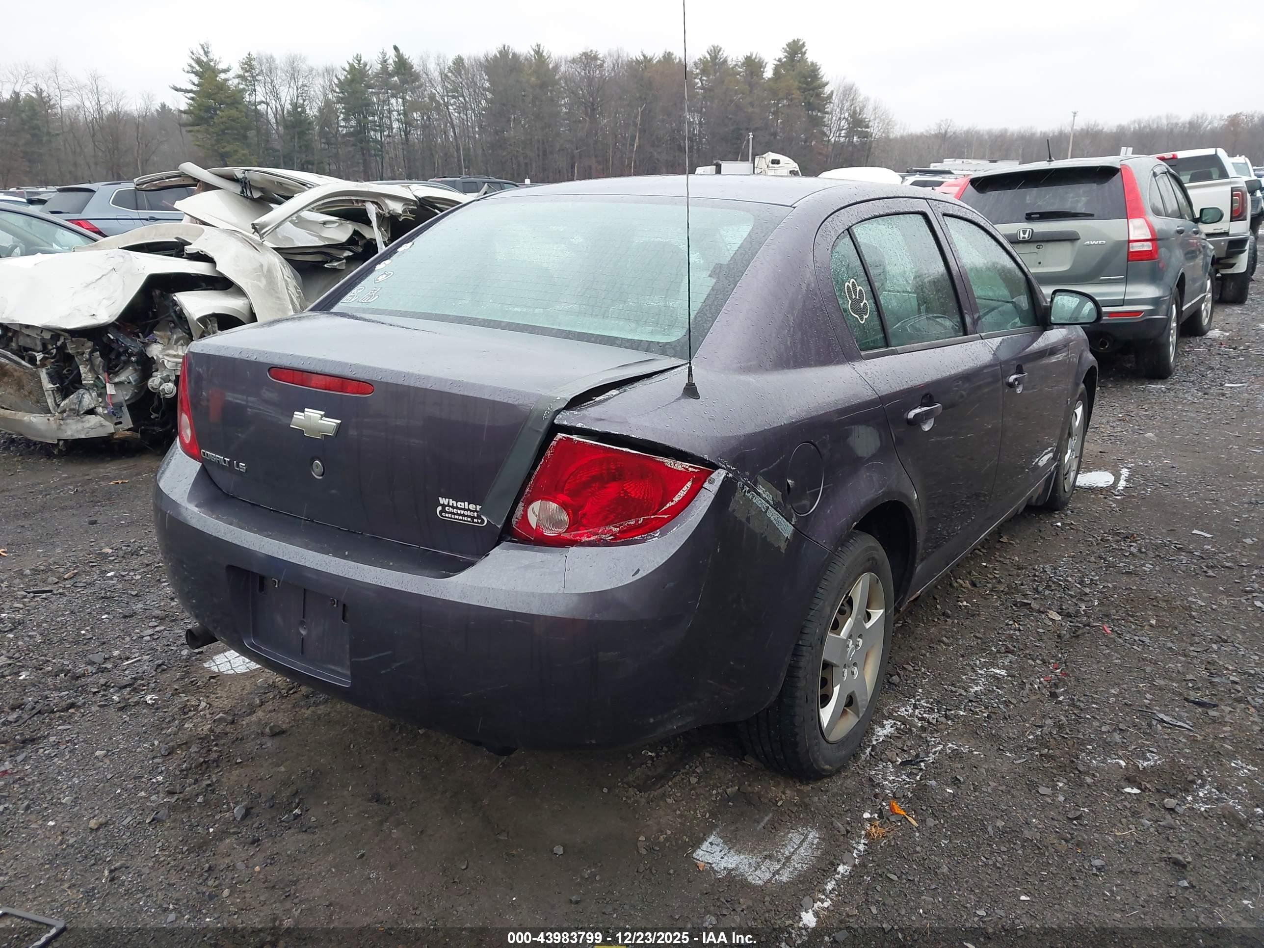 CHEVROLET COBALT image 6