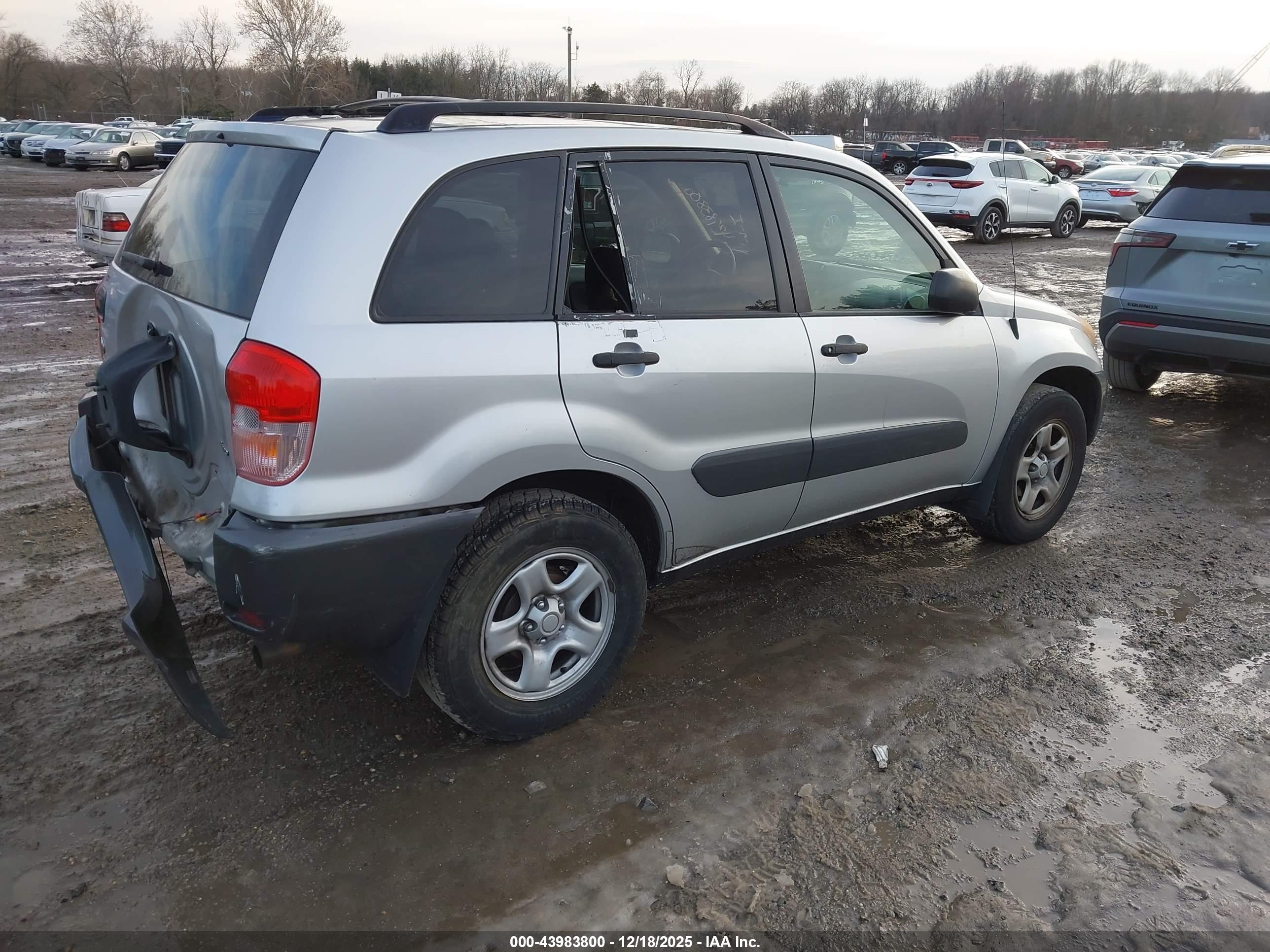 TOYOTA RAV4 image 4