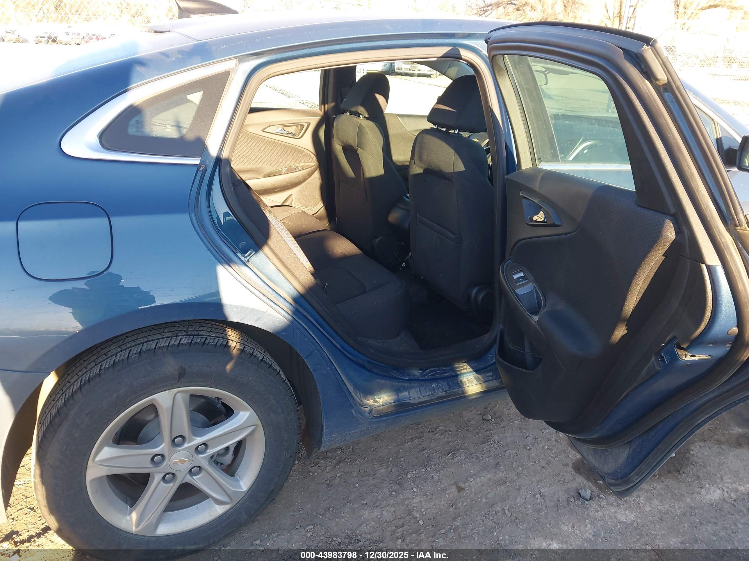 CHEVROLET MALIBU image 8