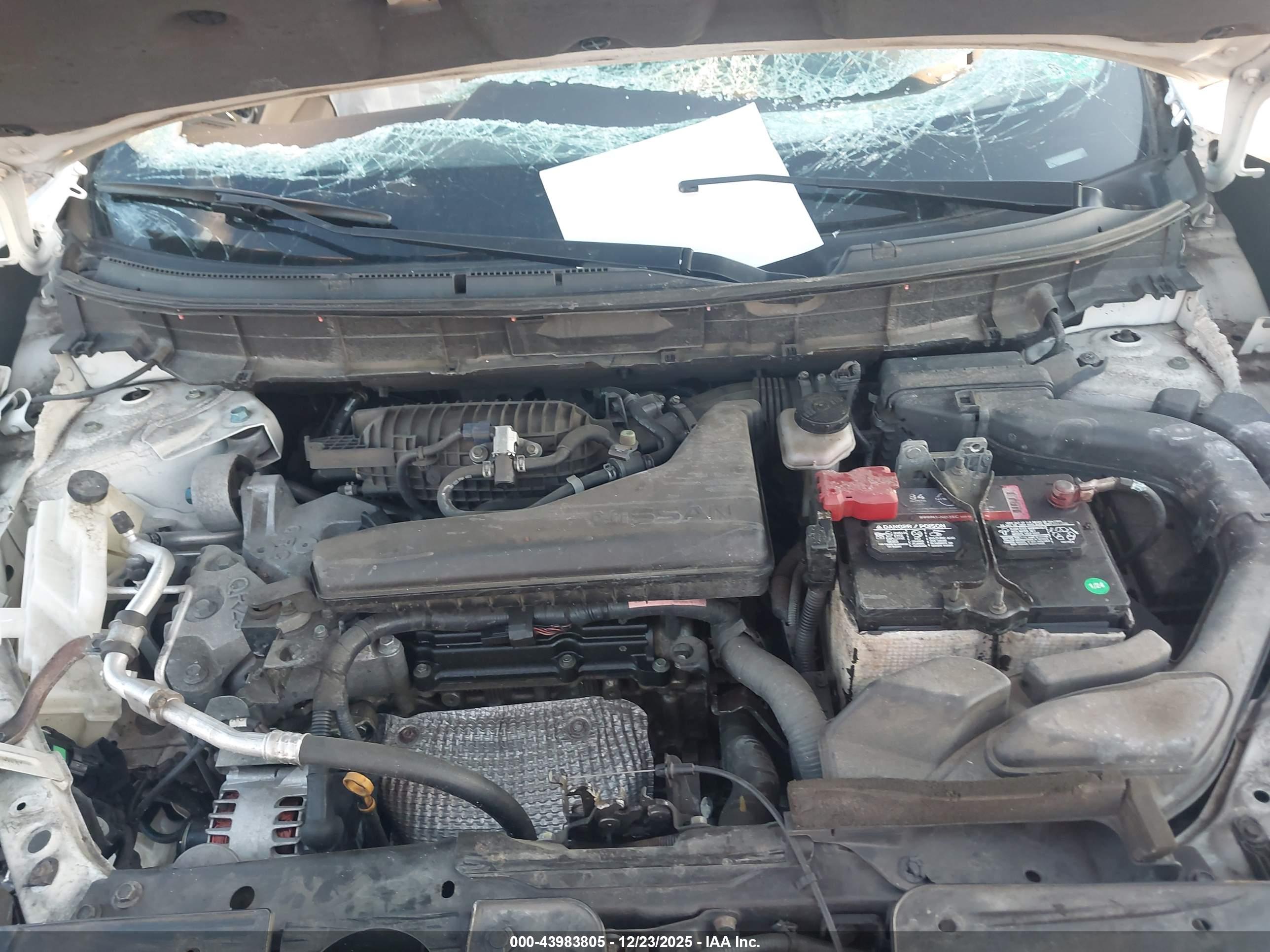 NISSAN ROGUE image 10