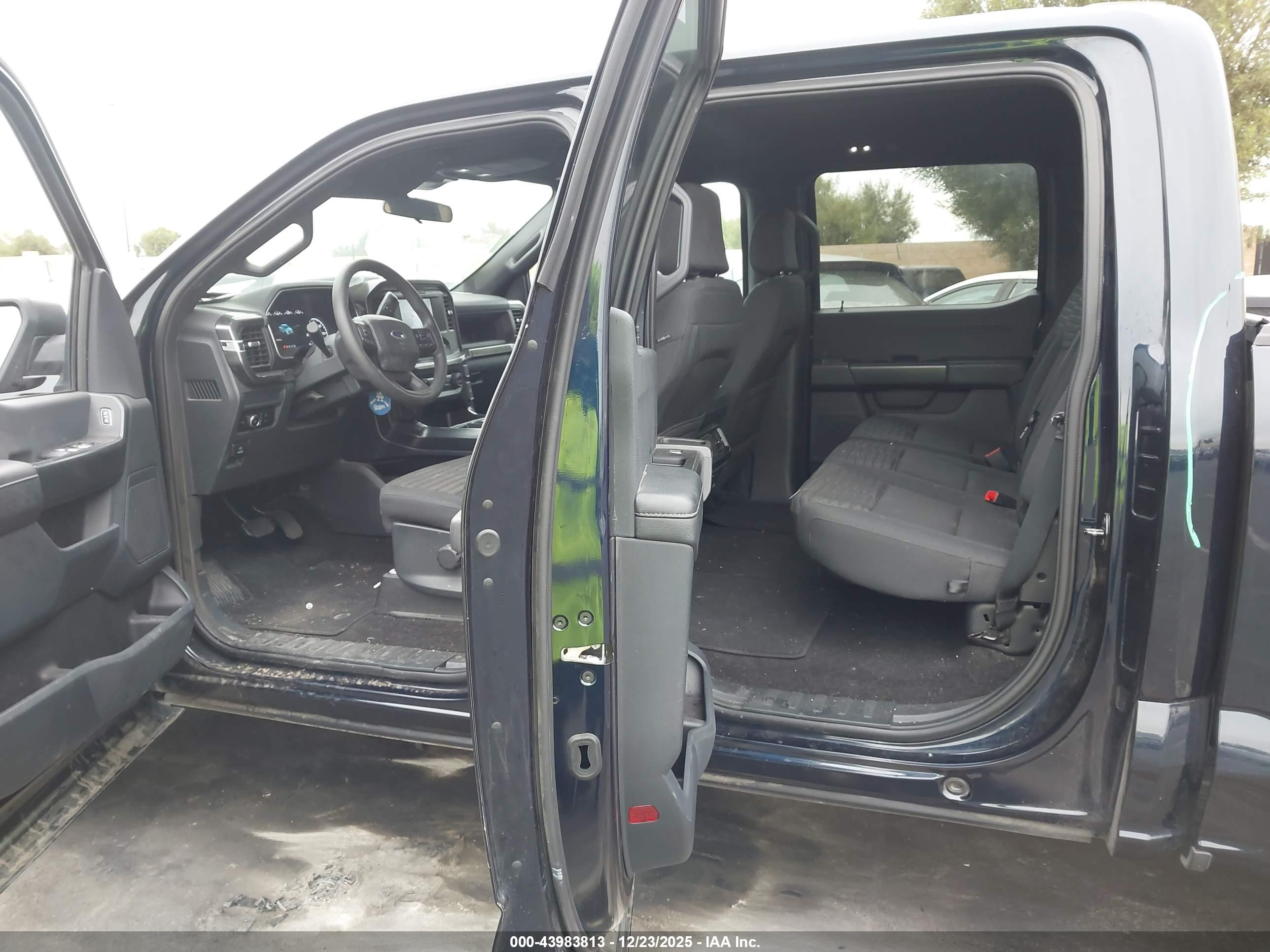 FORD F-150 image 8