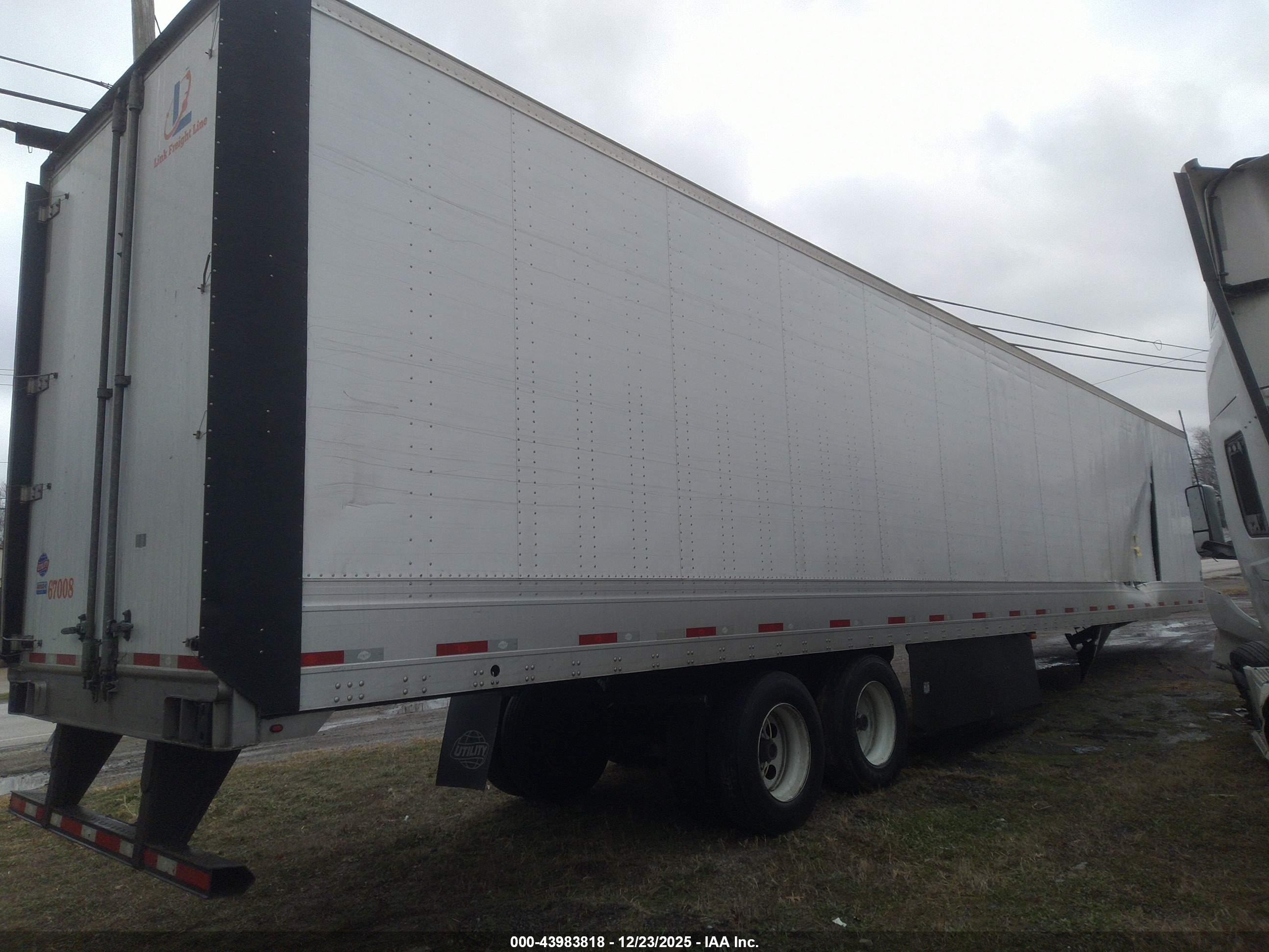 UTILITY TRAILER image 4
