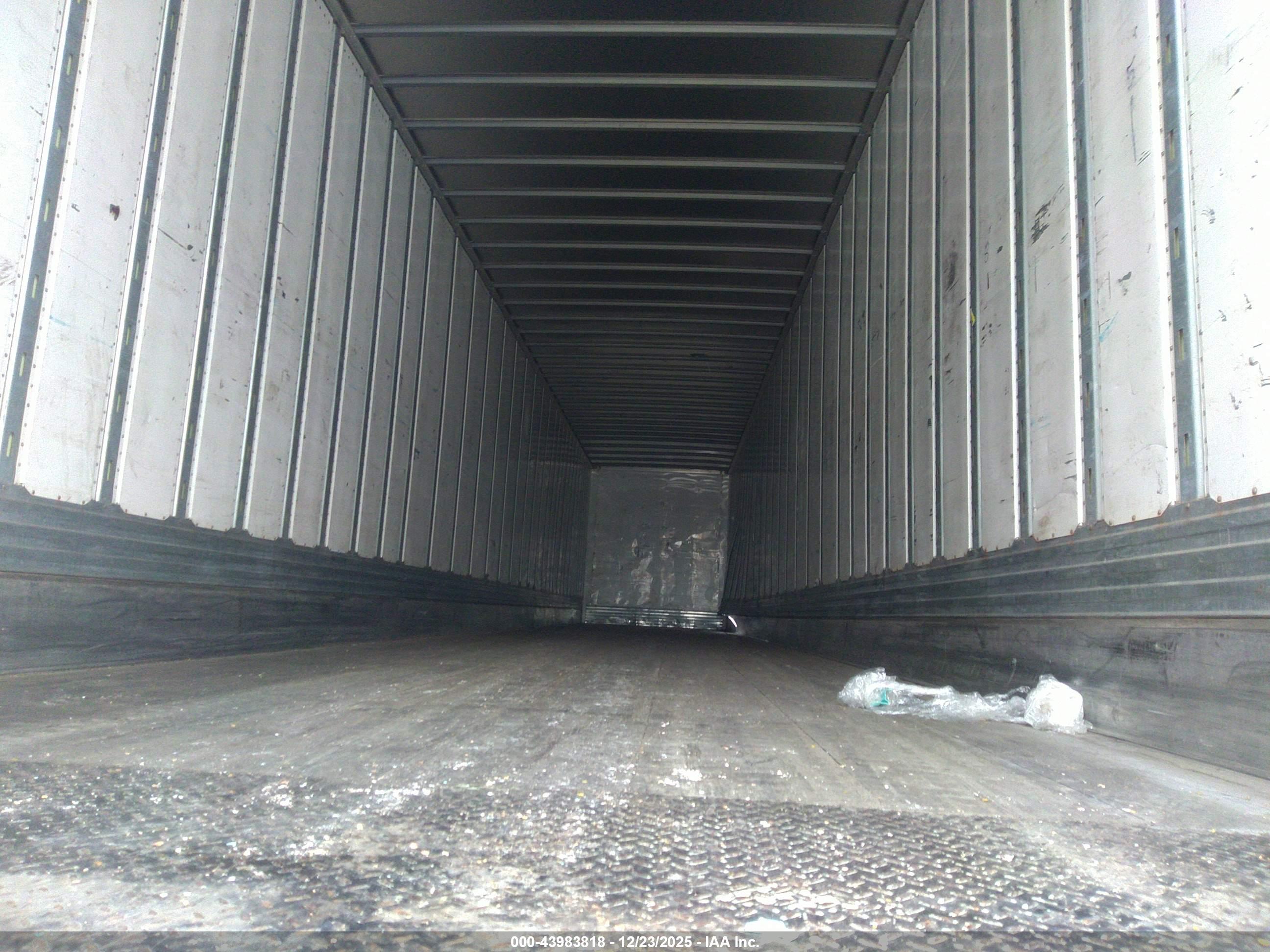 UTILITY TRAILER image 5