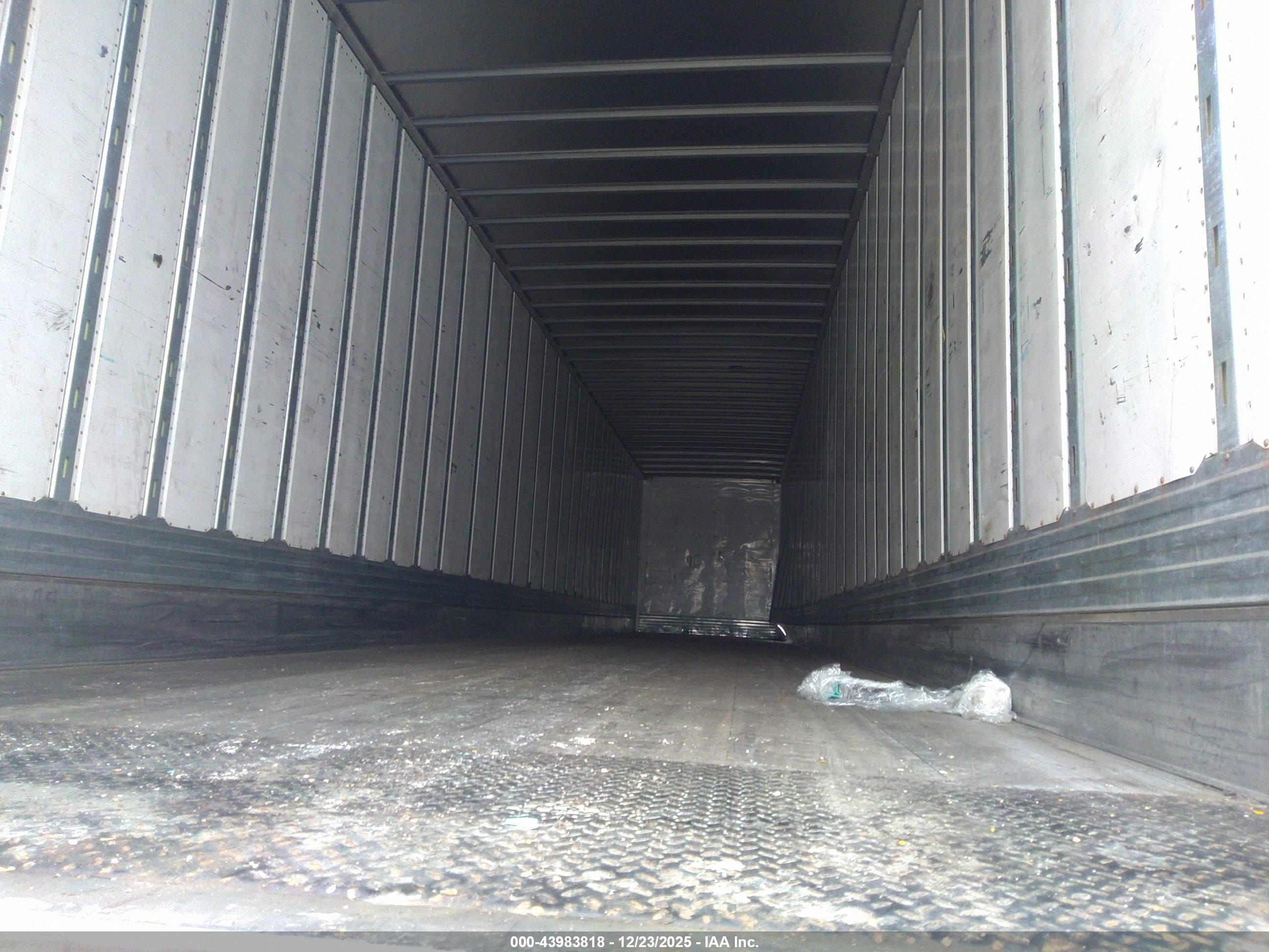 UTILITY TRAILER image 8