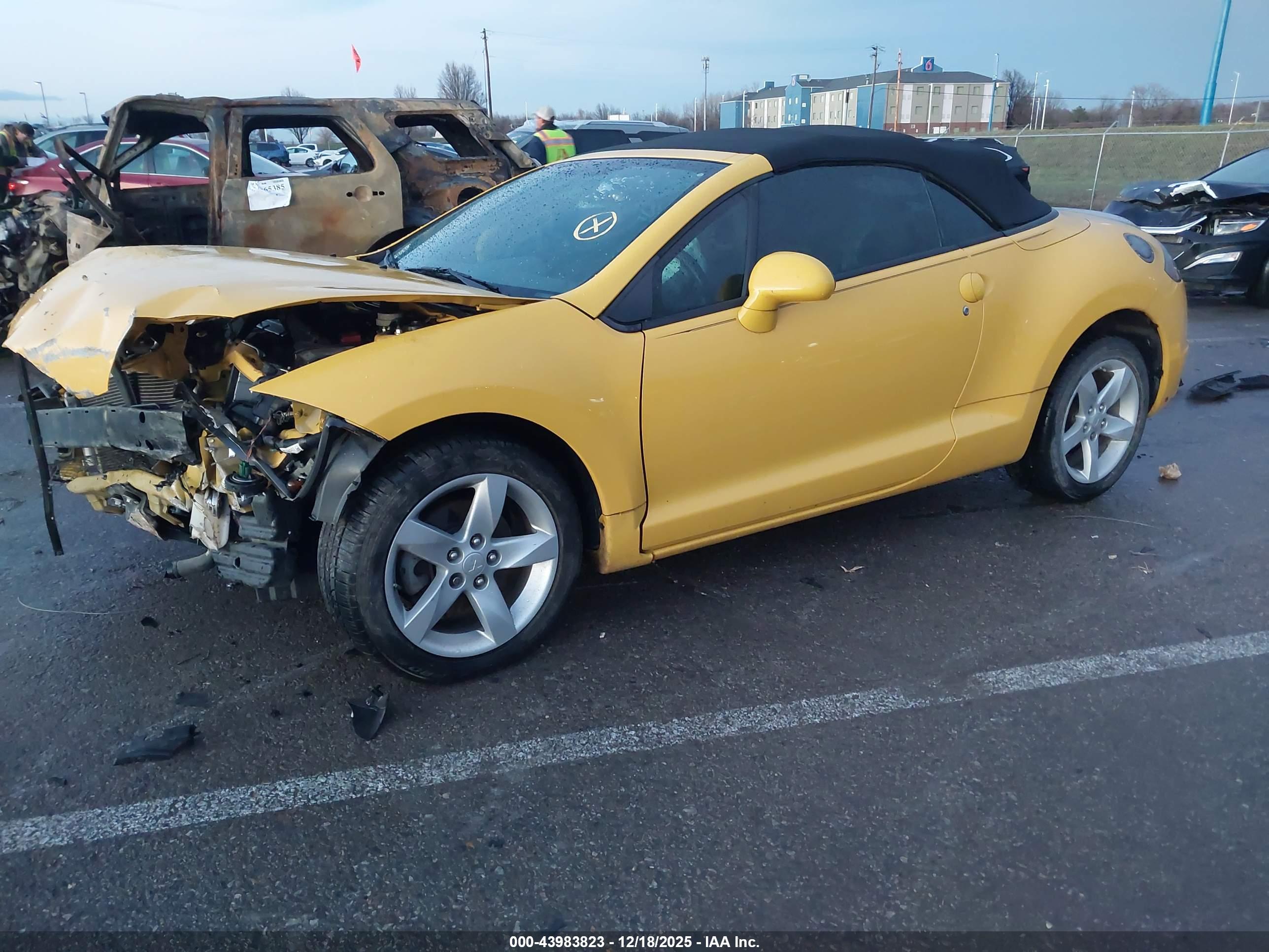 MITSUBISHI ECLIPSE image 2