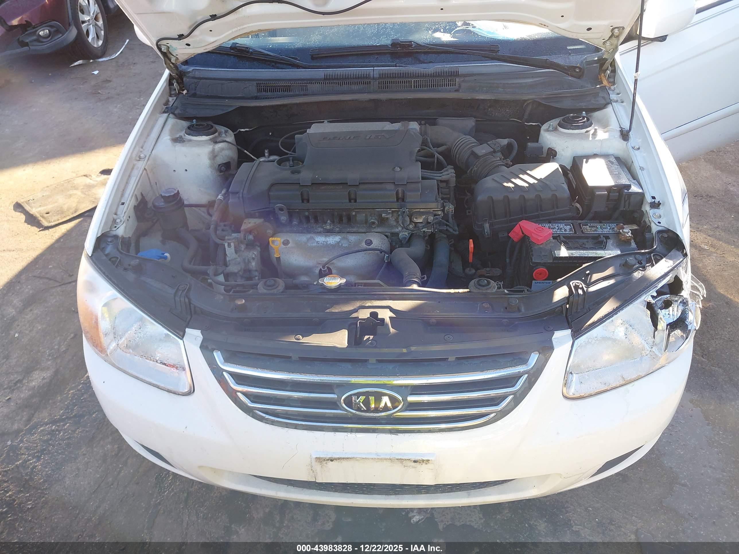 KIA SPECTRA image 10
