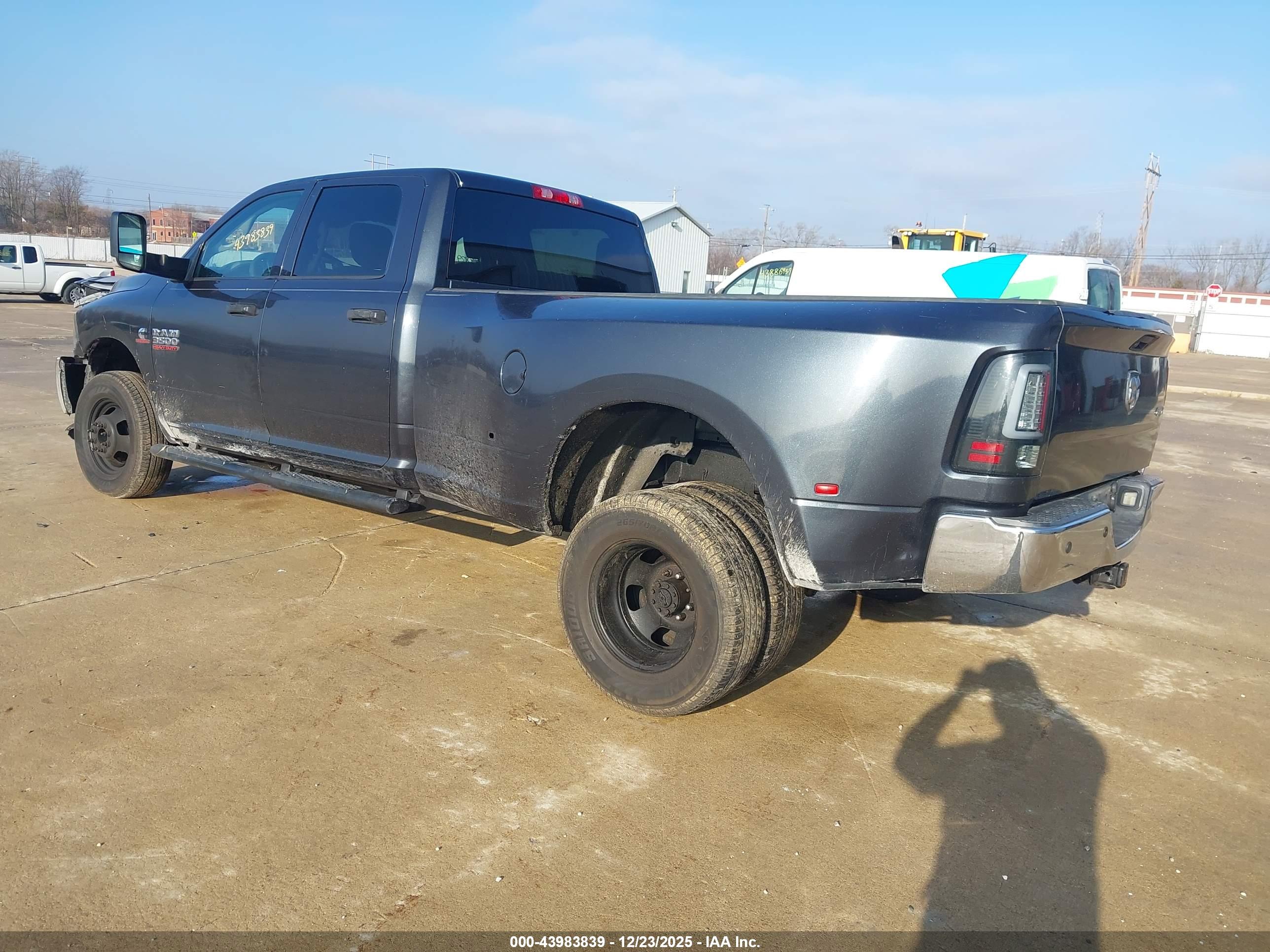 RAM 3500 image 3