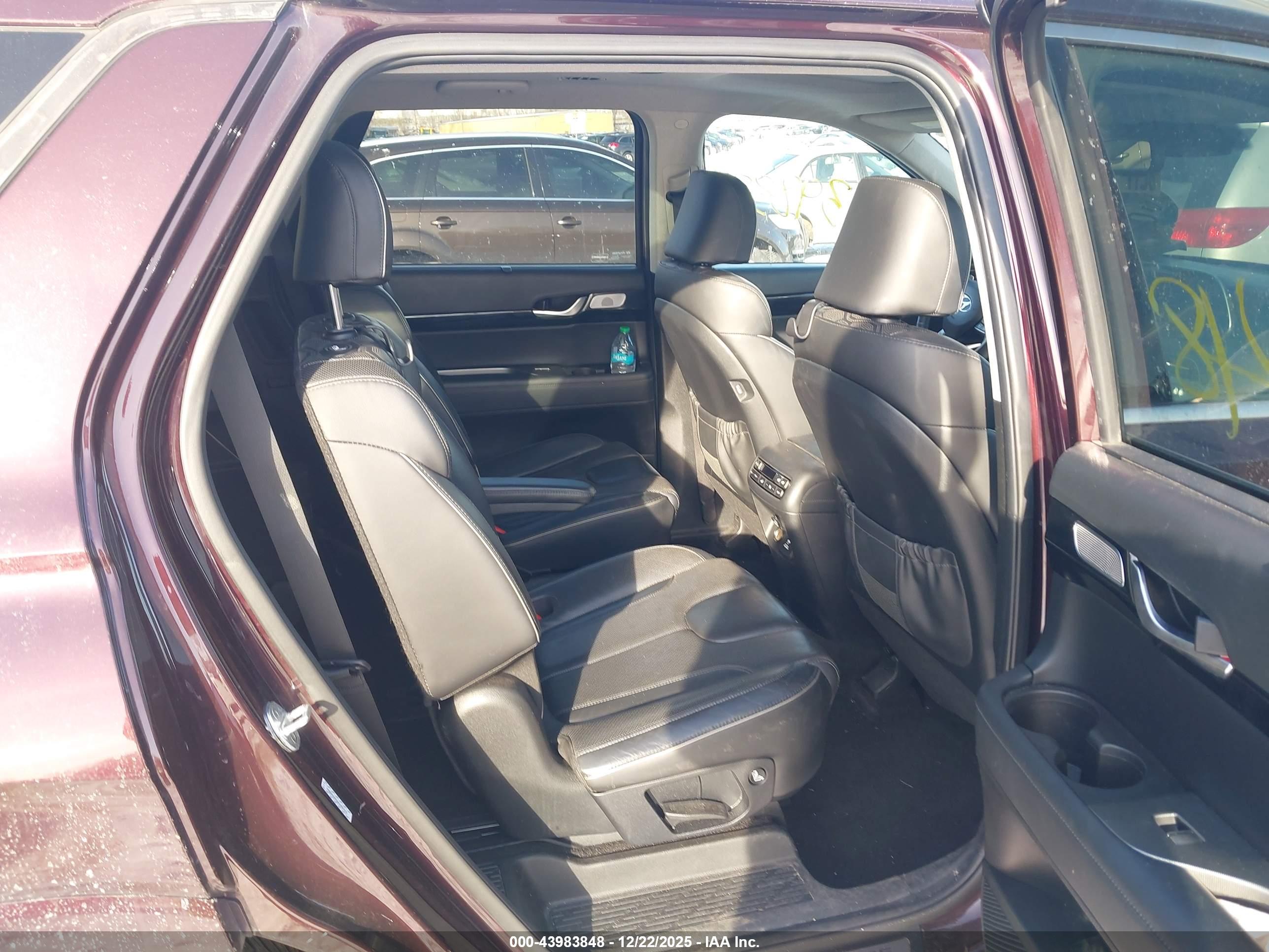 HYUNDAI PALISADE image 8