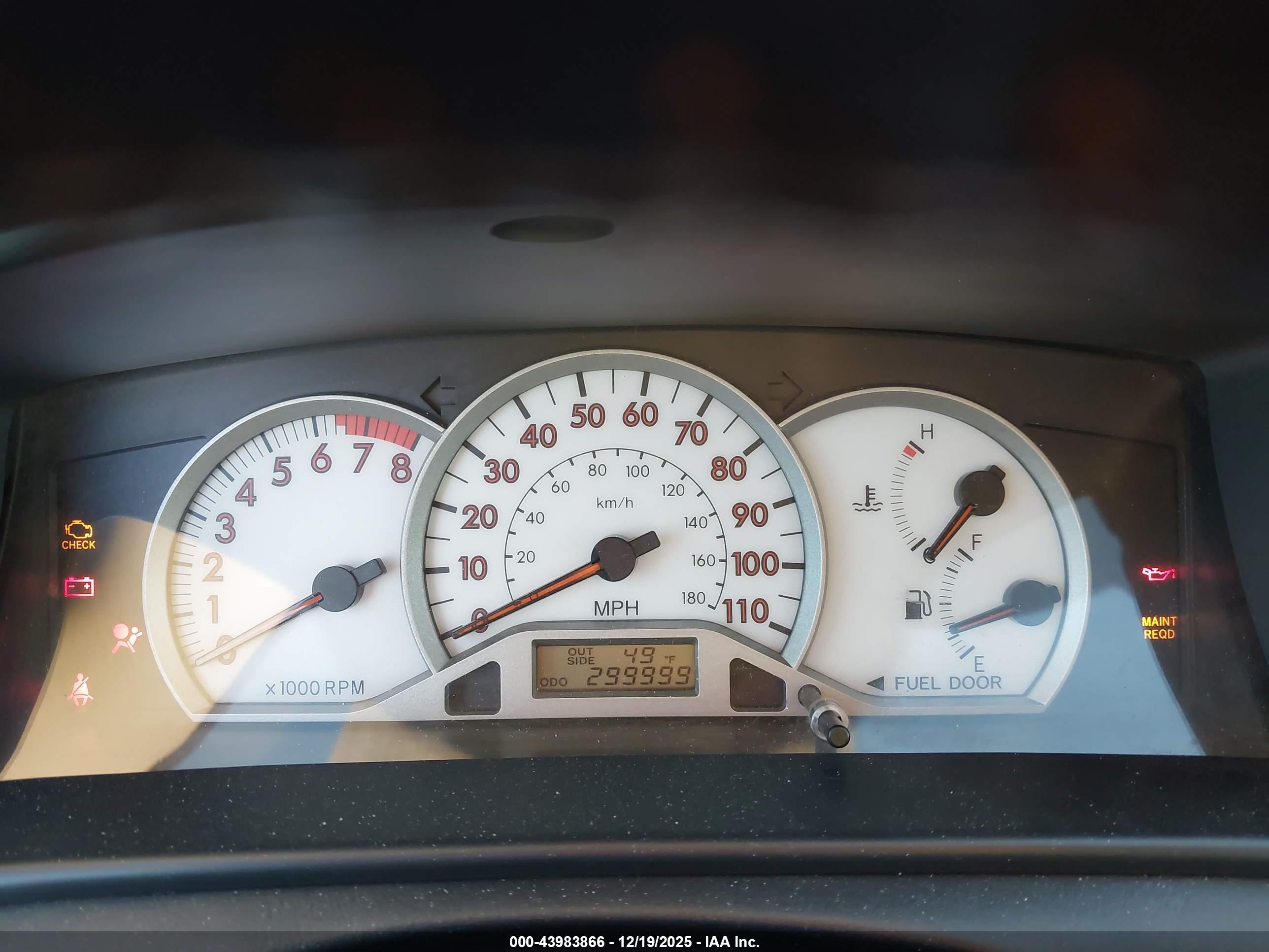 TOYOTA COROLLA image 7