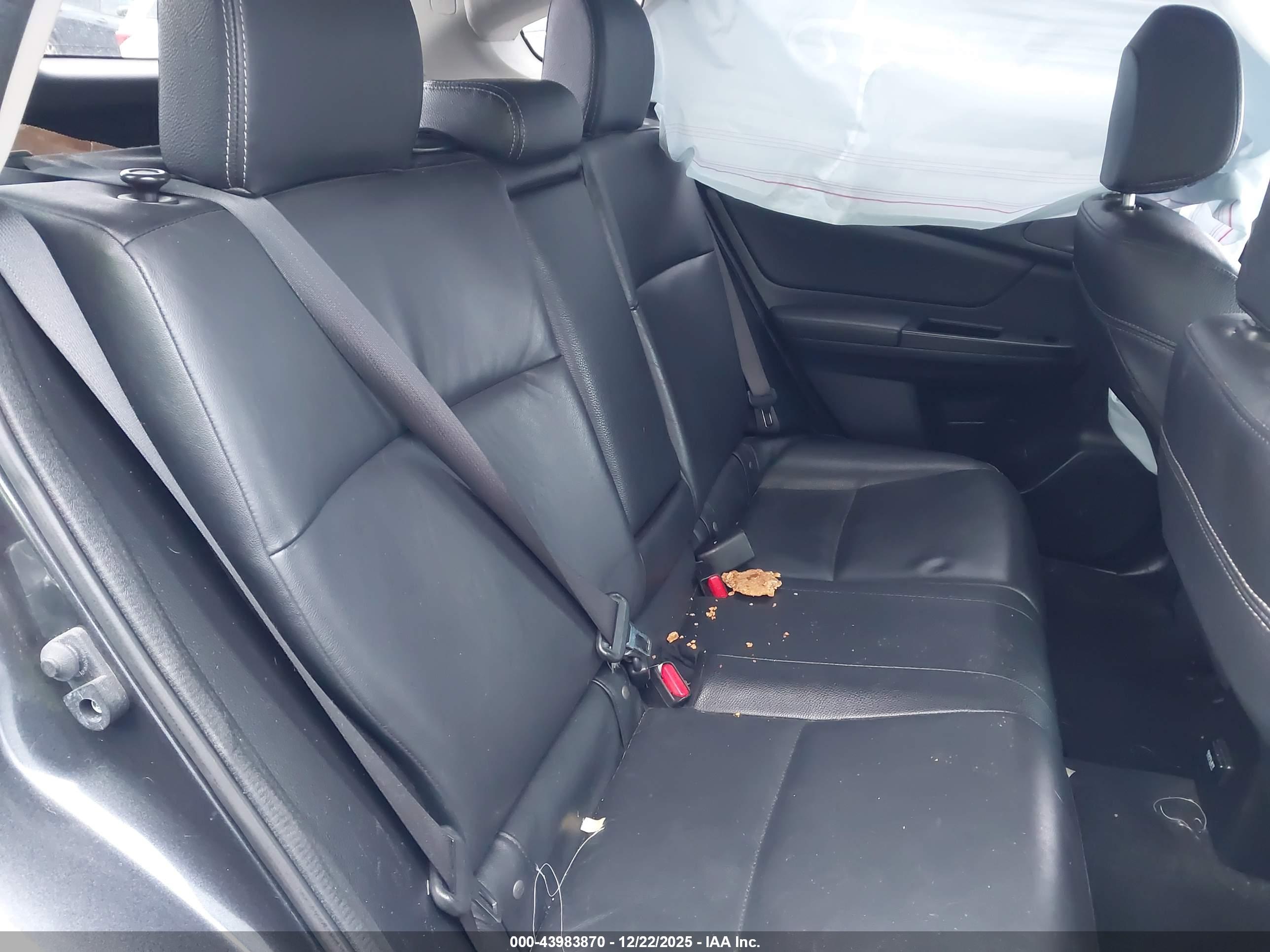 SUBARU XV image 8