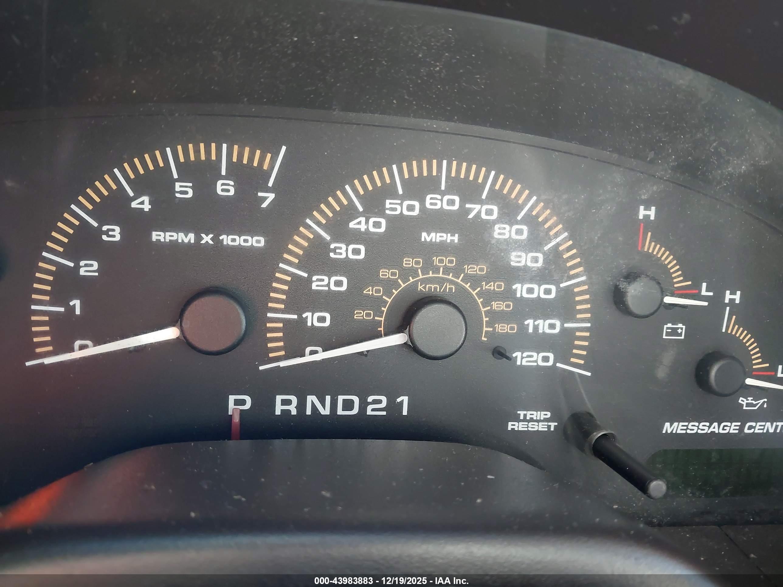 FORD EXPEDITION image 7