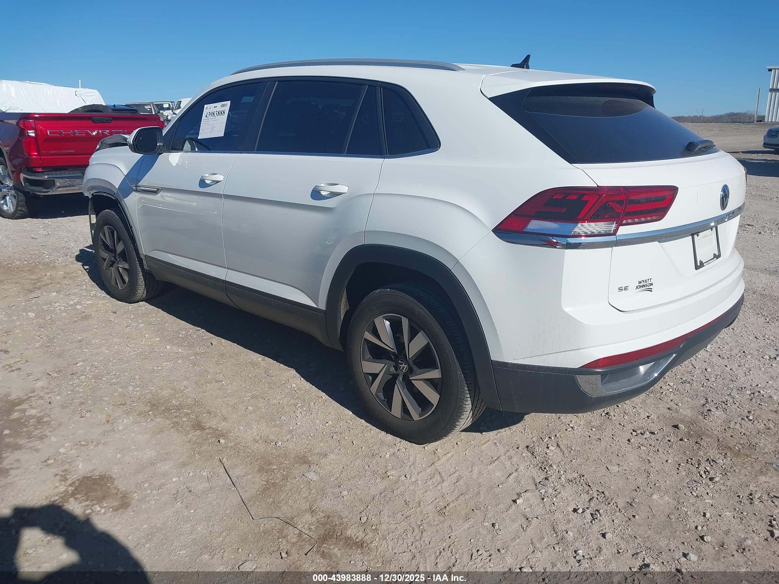 VOLKSWAGEN ATLAS image 3