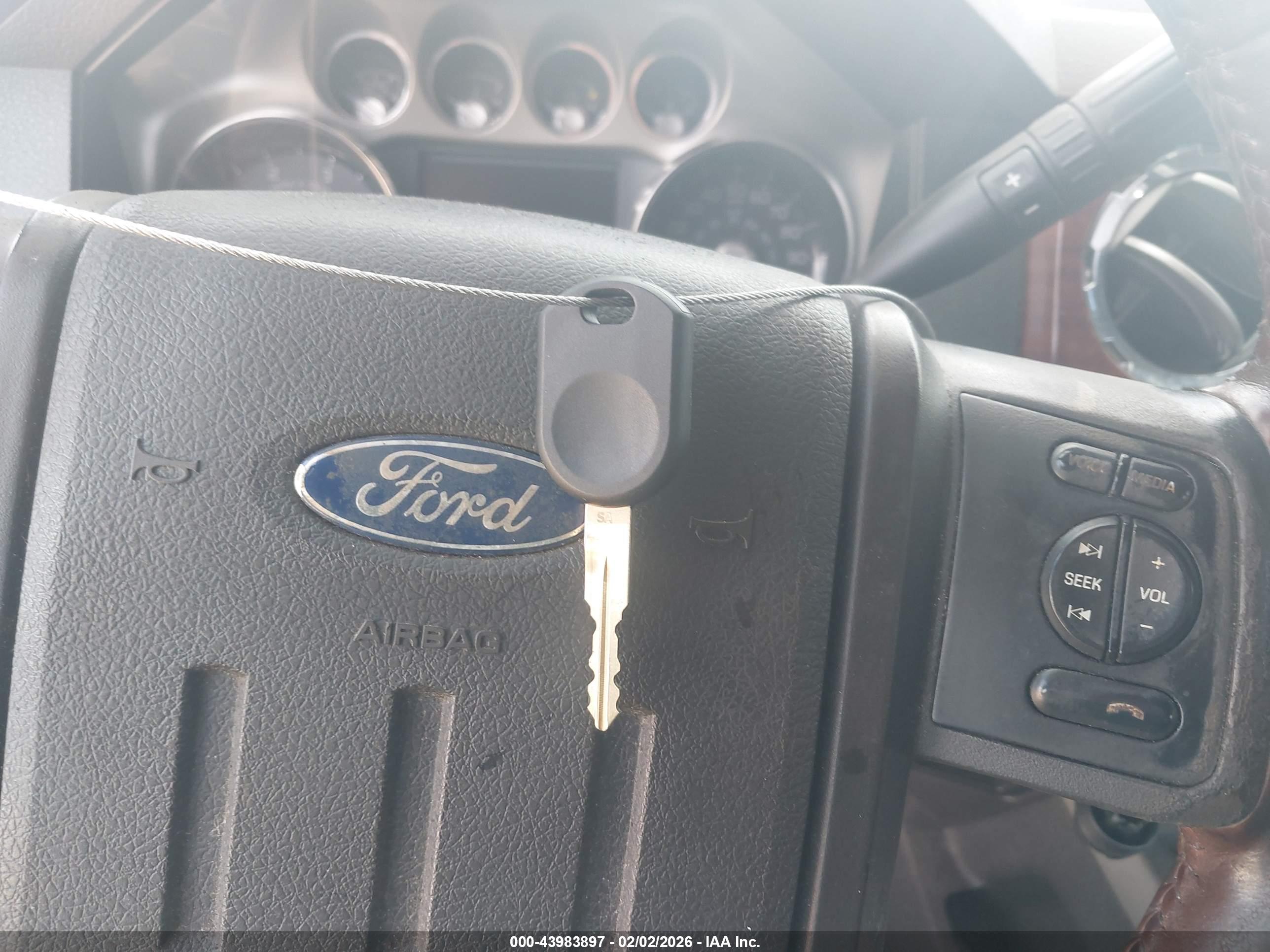 FORD F-350 image 11